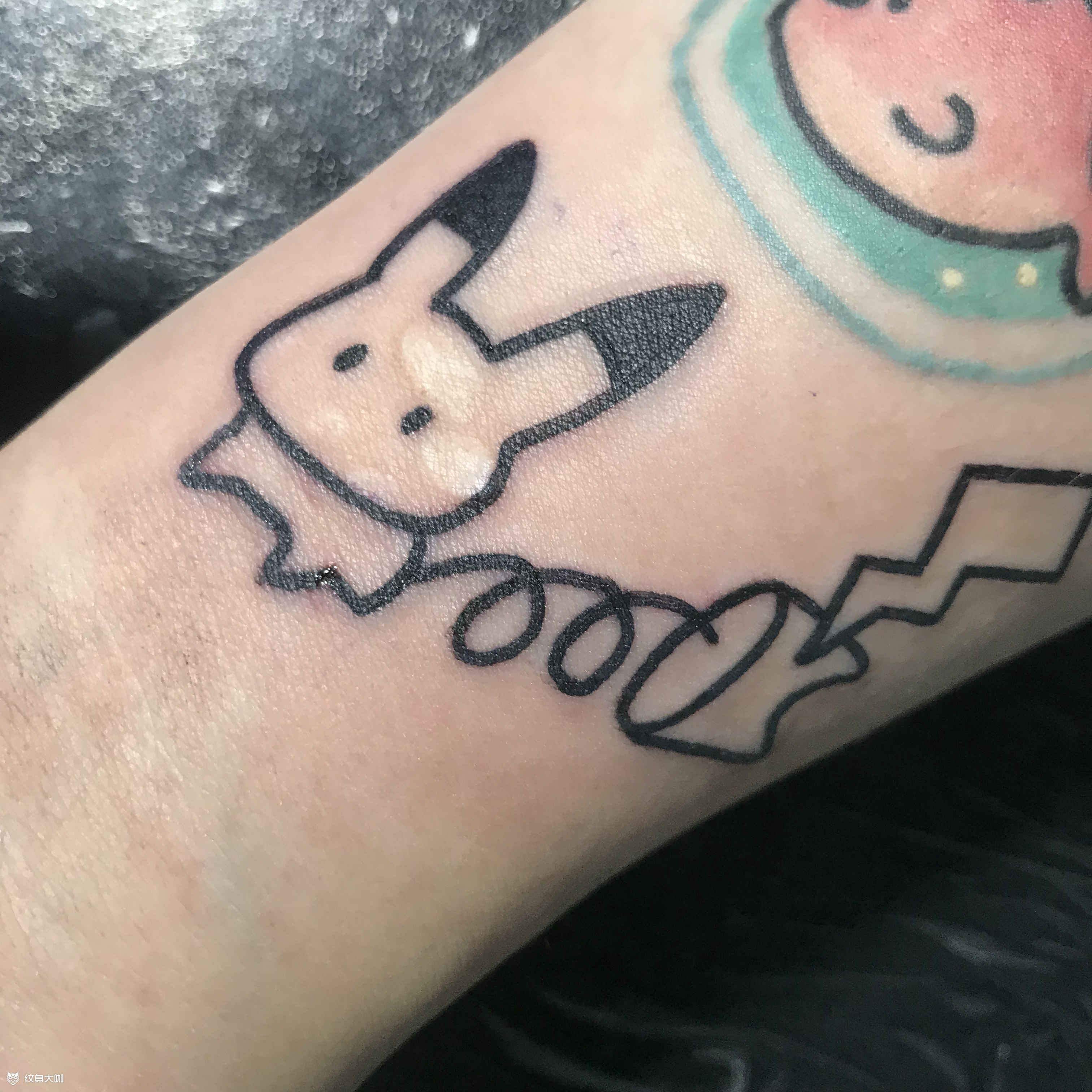 皮卡丘_纹身图案手稿图片_小宝的纹身作品集