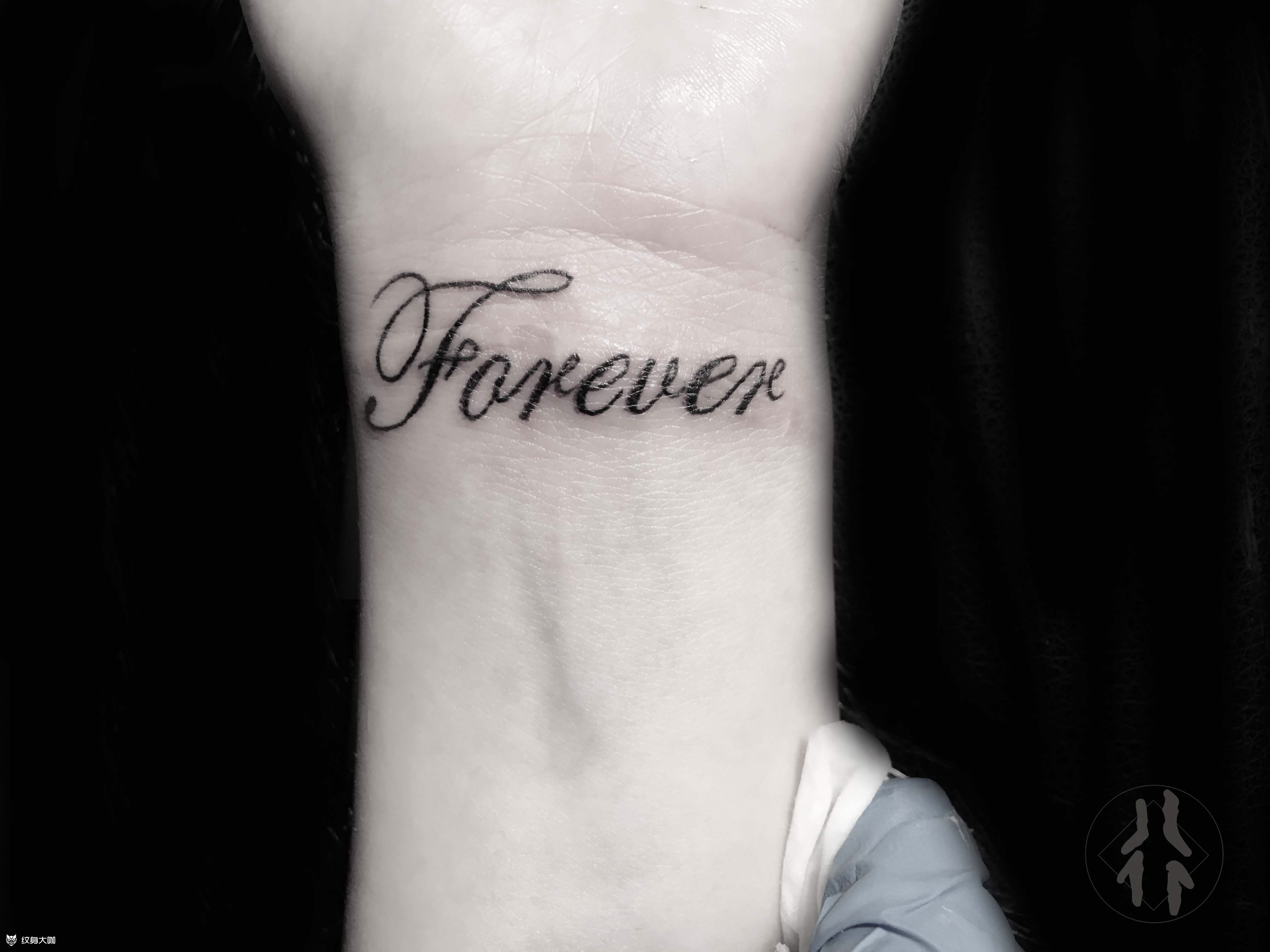 foreverlove纹身图案图片