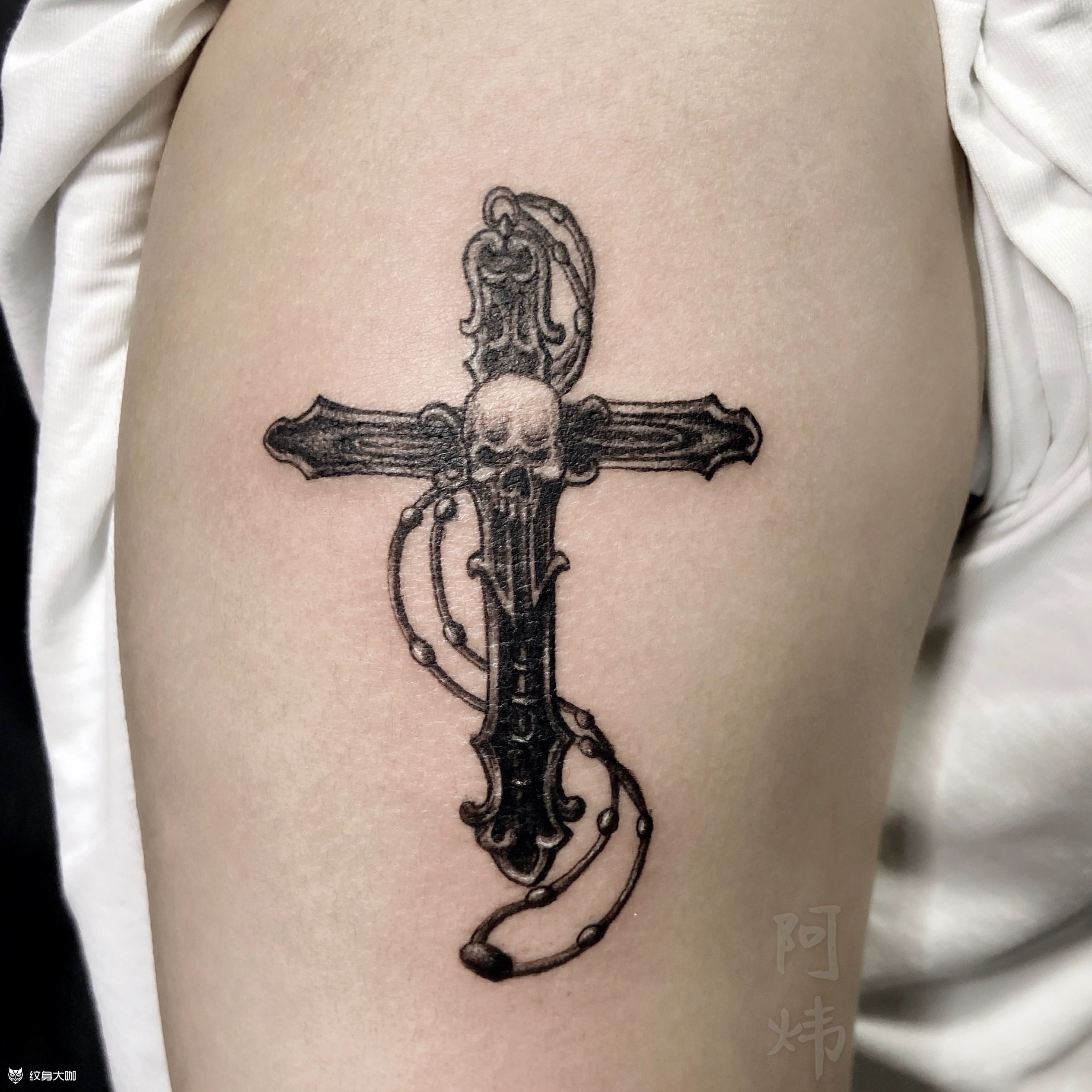 骷髅十字架_纹身图案手稿图片_阿炜的纹身作品集