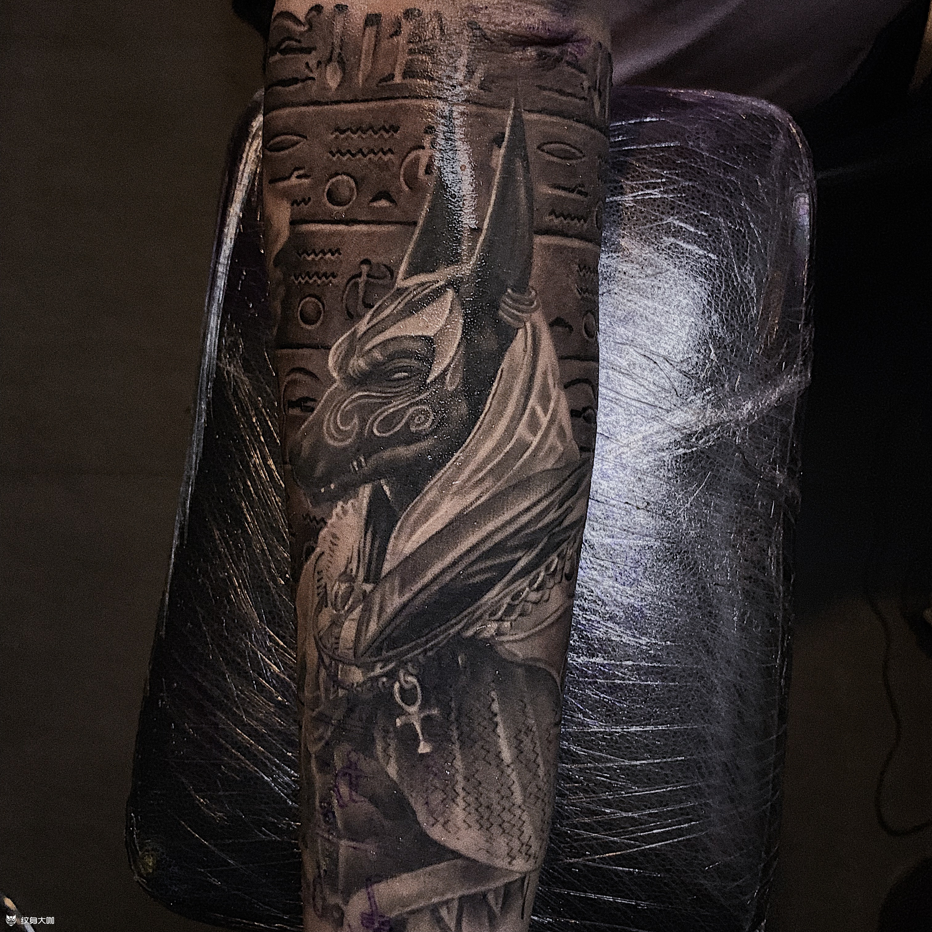 阿努比斯埃及题材_纹身图案手稿图片_唐听tt的纹身作品集