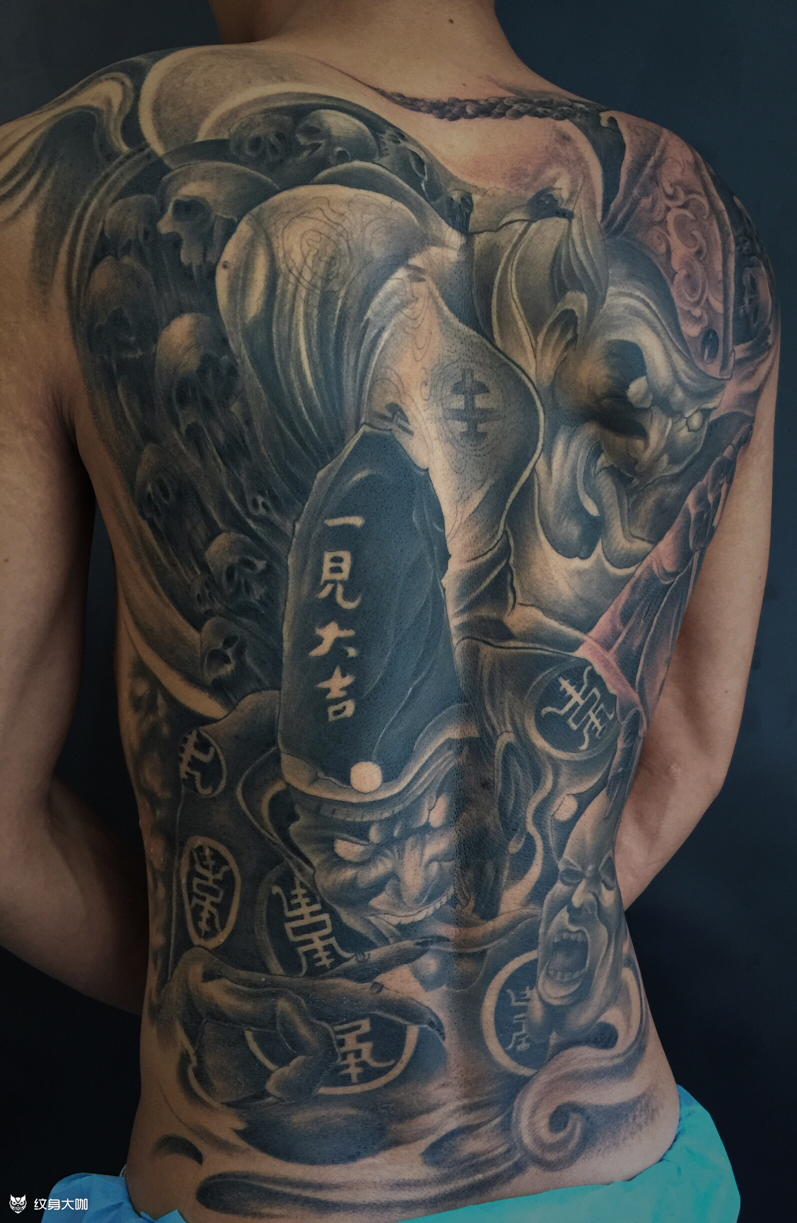 黑白无常_纹身图案手稿图片_陈思航的纹身作品集