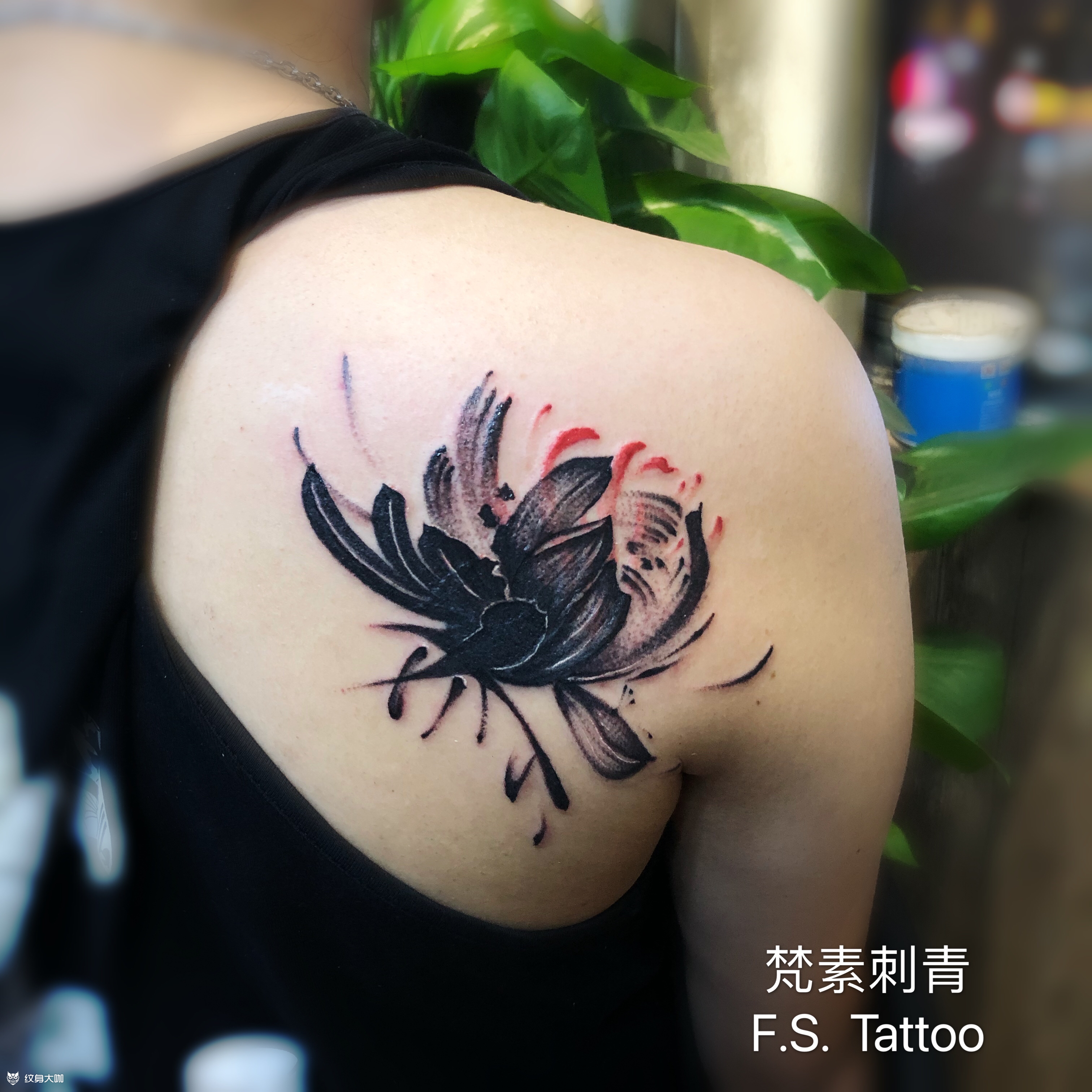 遮盖莲花_纹身图案手稿图片_李宁笙的纹身作品集