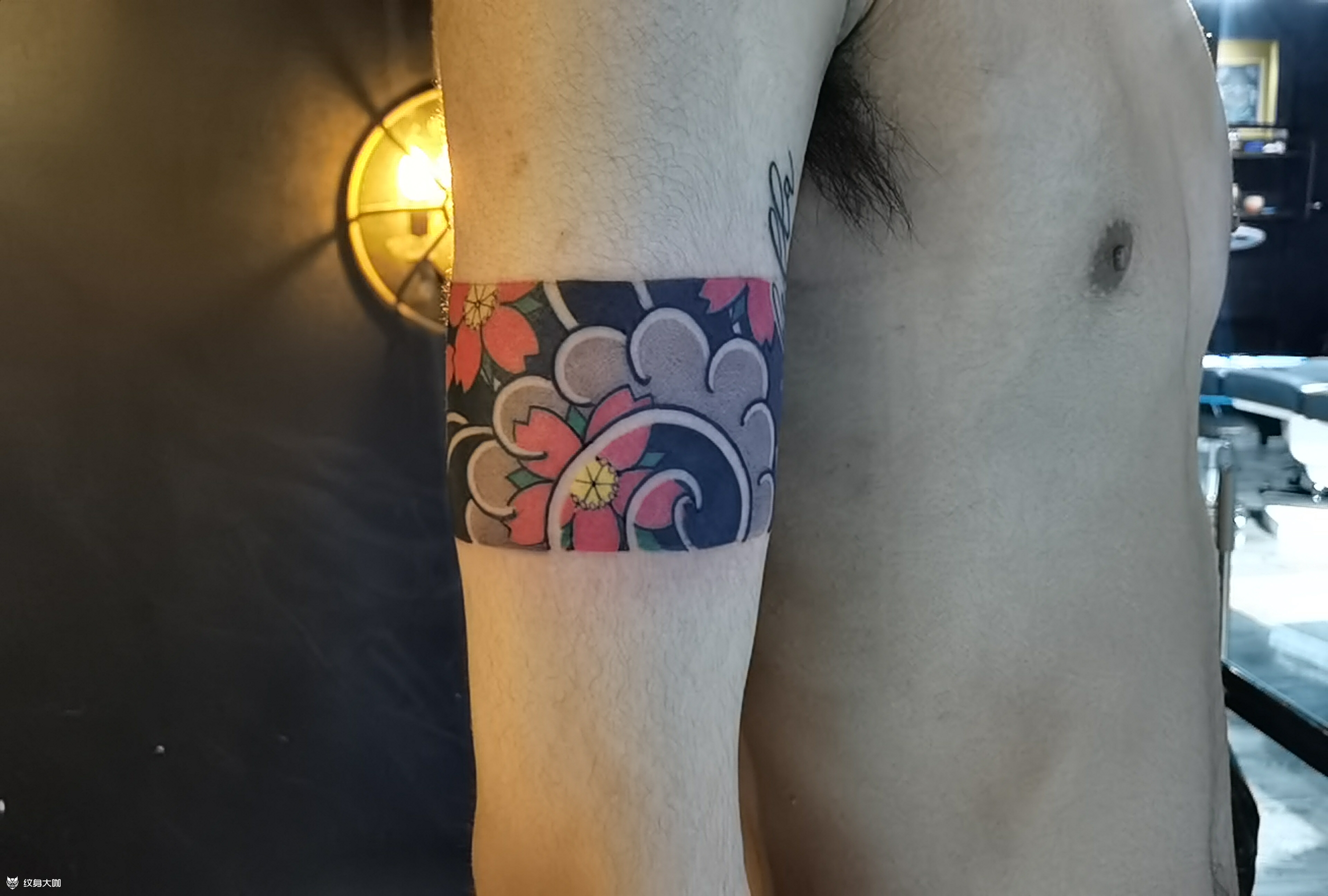 樱花臂环_纹身图案手稿图片_白强的纹身作品集