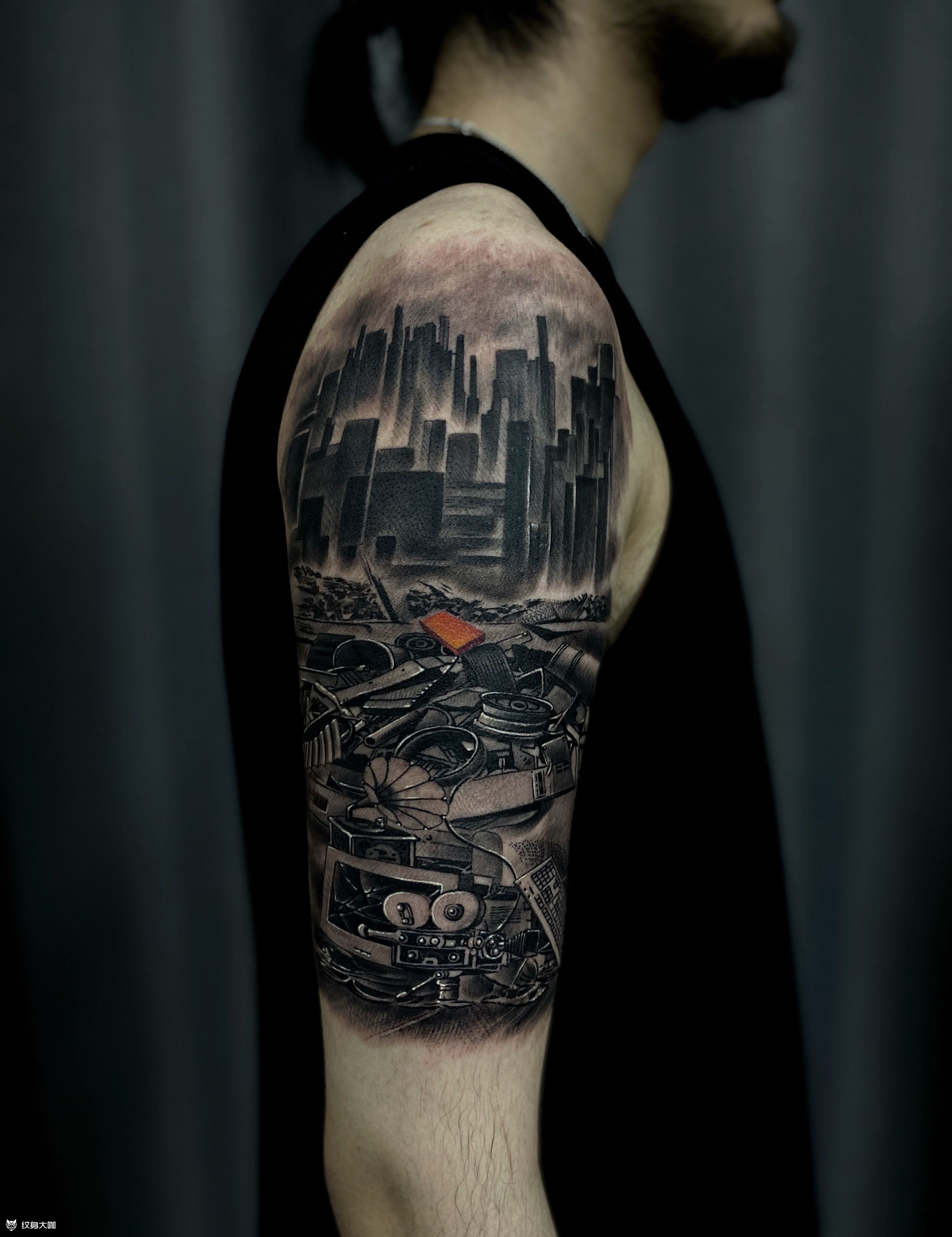 城市废墟_纹身图案手稿图片_刘江的纹身作品集