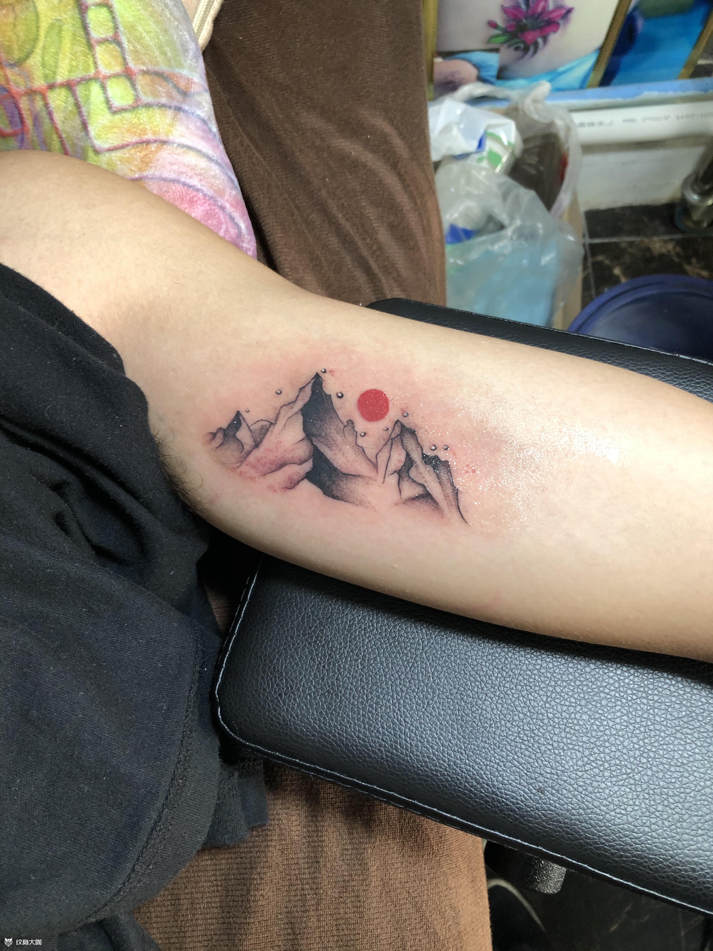 山_纹身图案手稿图片_李洪意的纹身作品集