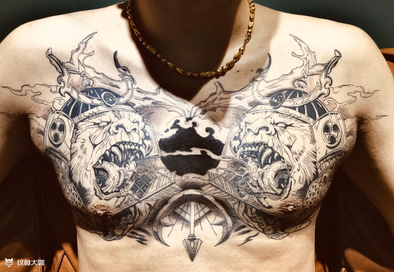 花胸_纹身图案手稿图片_可乐的纹身作品集