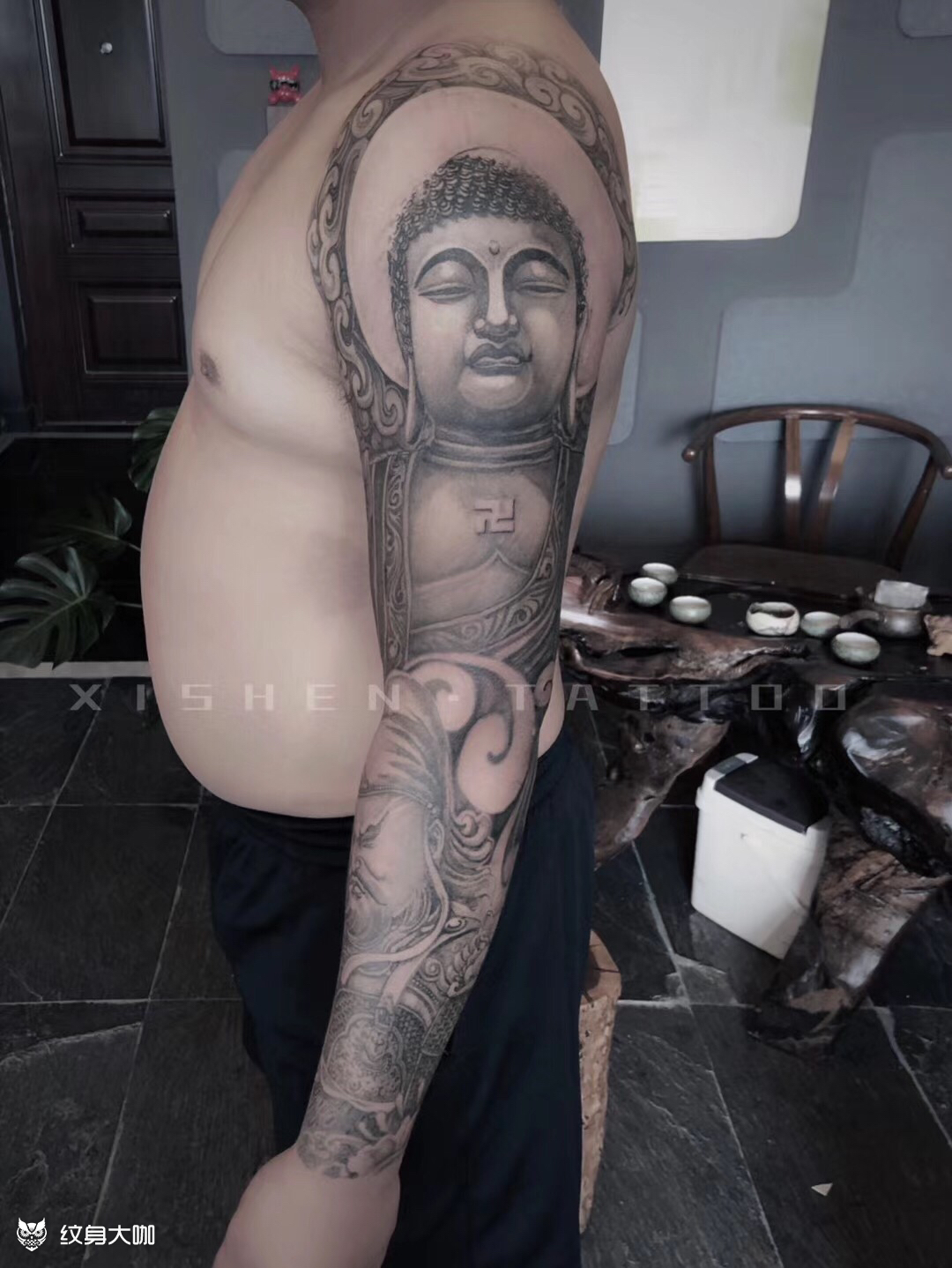 大日如来关公花臂