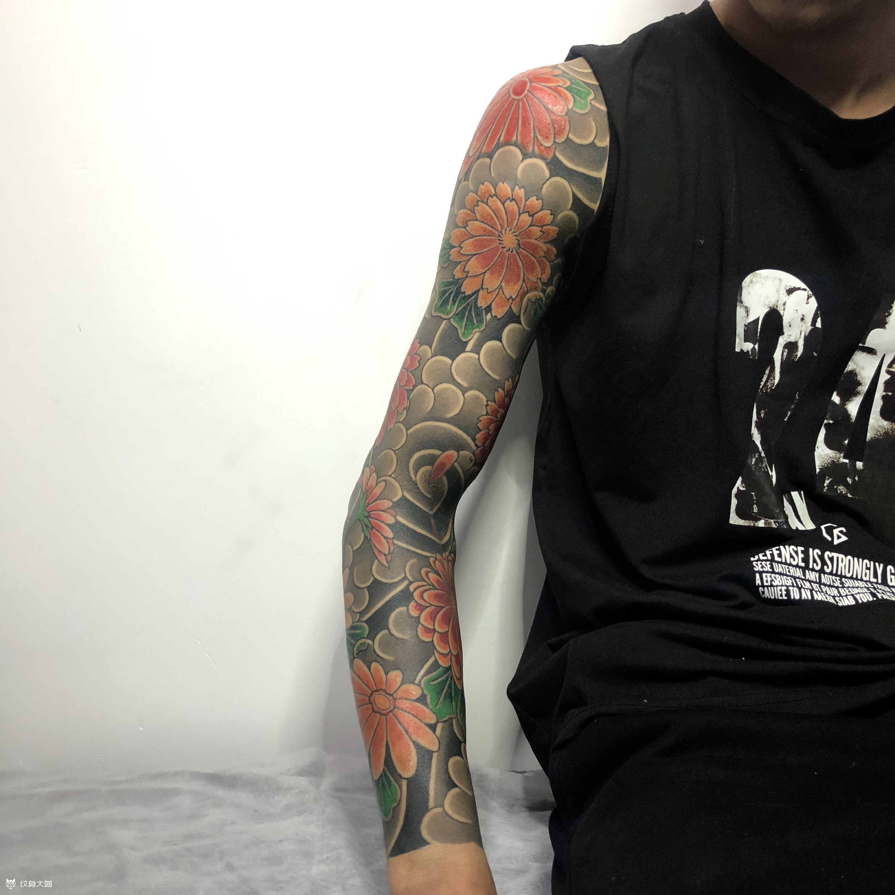 菊花云臂_纹身图案手稿图片_朱君的纹身作品集