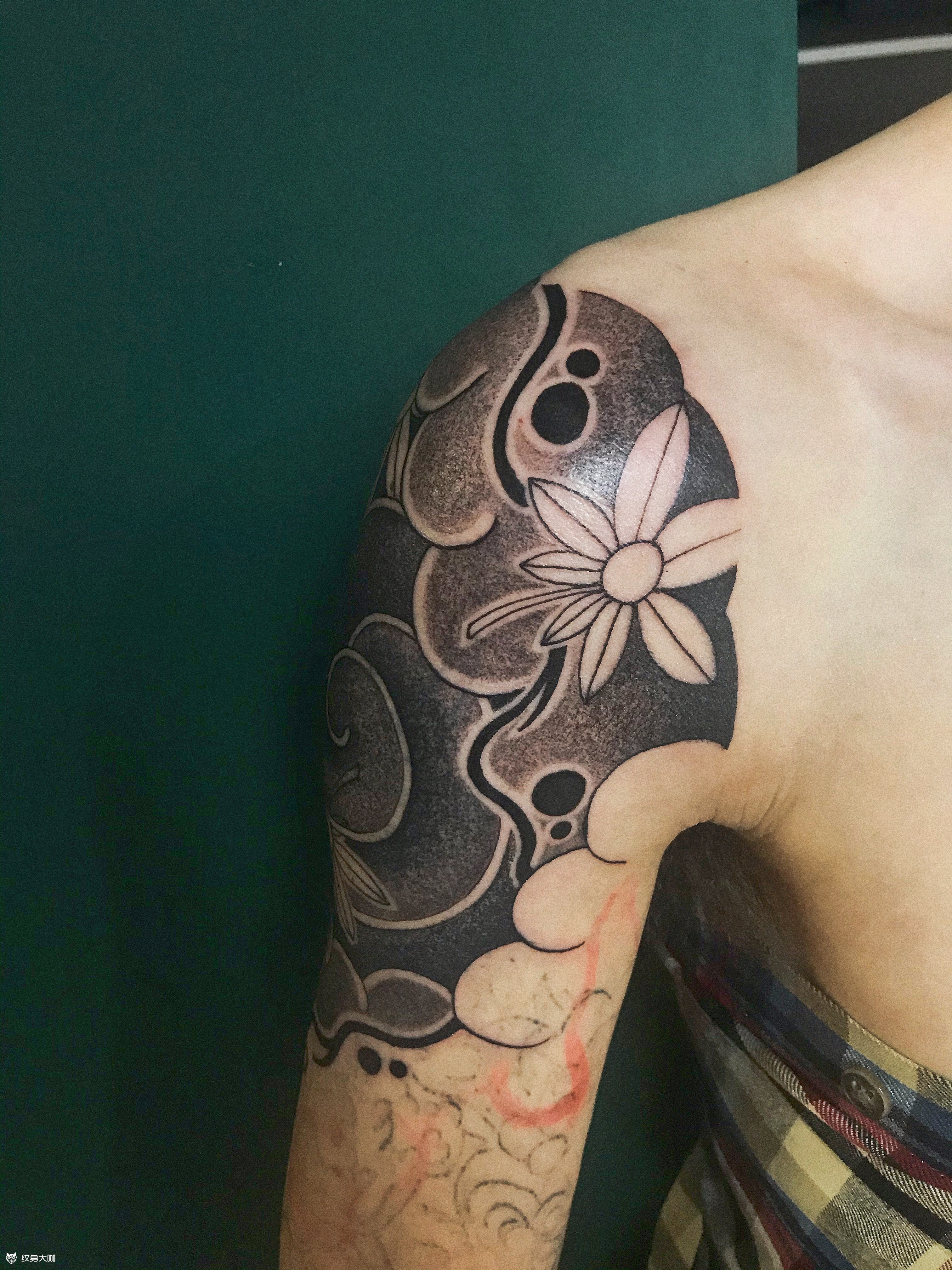 老传统 圆3打雾_纹身图案手稿图片_魏云龙的纹身作品集