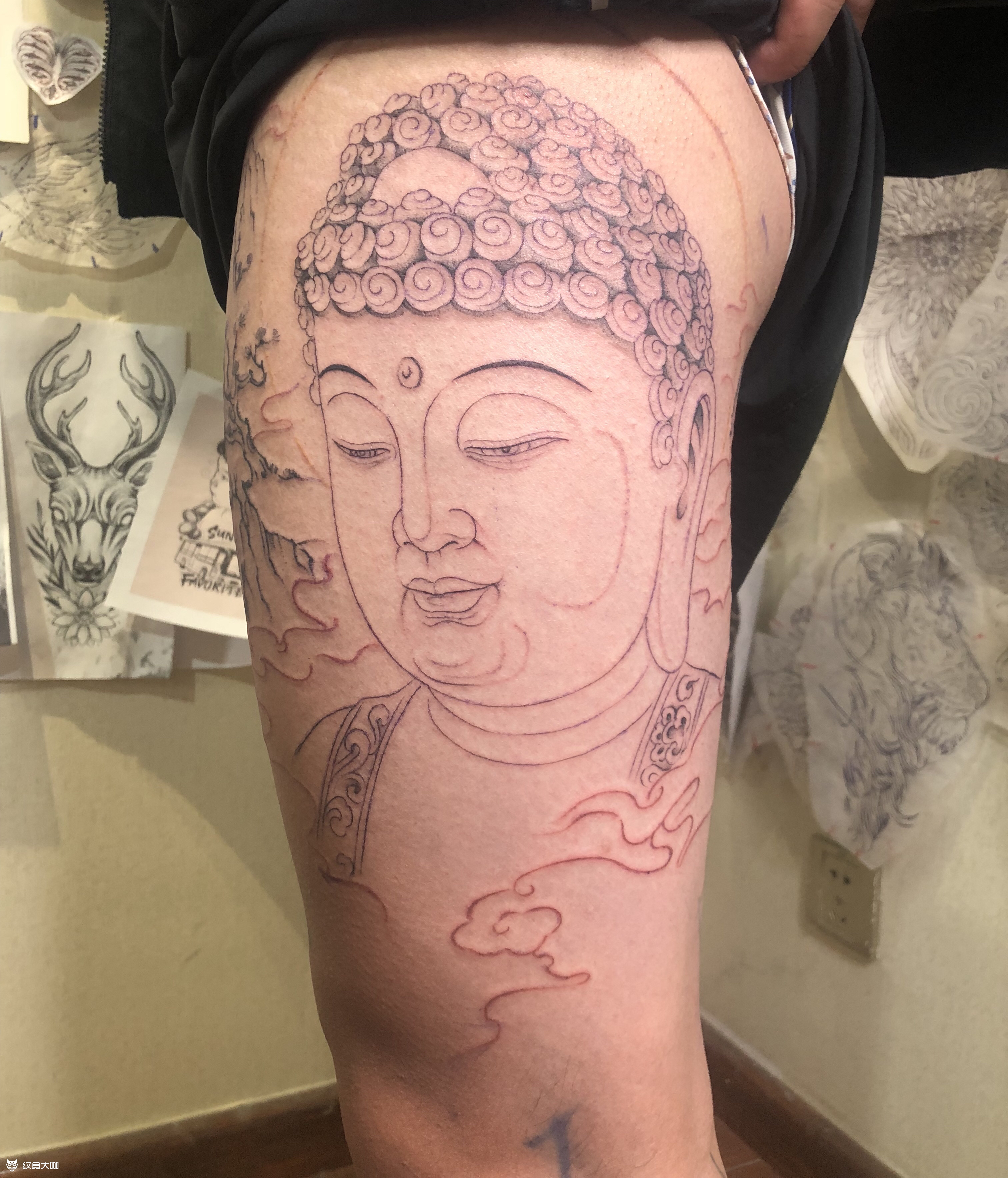 弥勒佛_纹身图案手稿图片_刘绯的纹身作品集