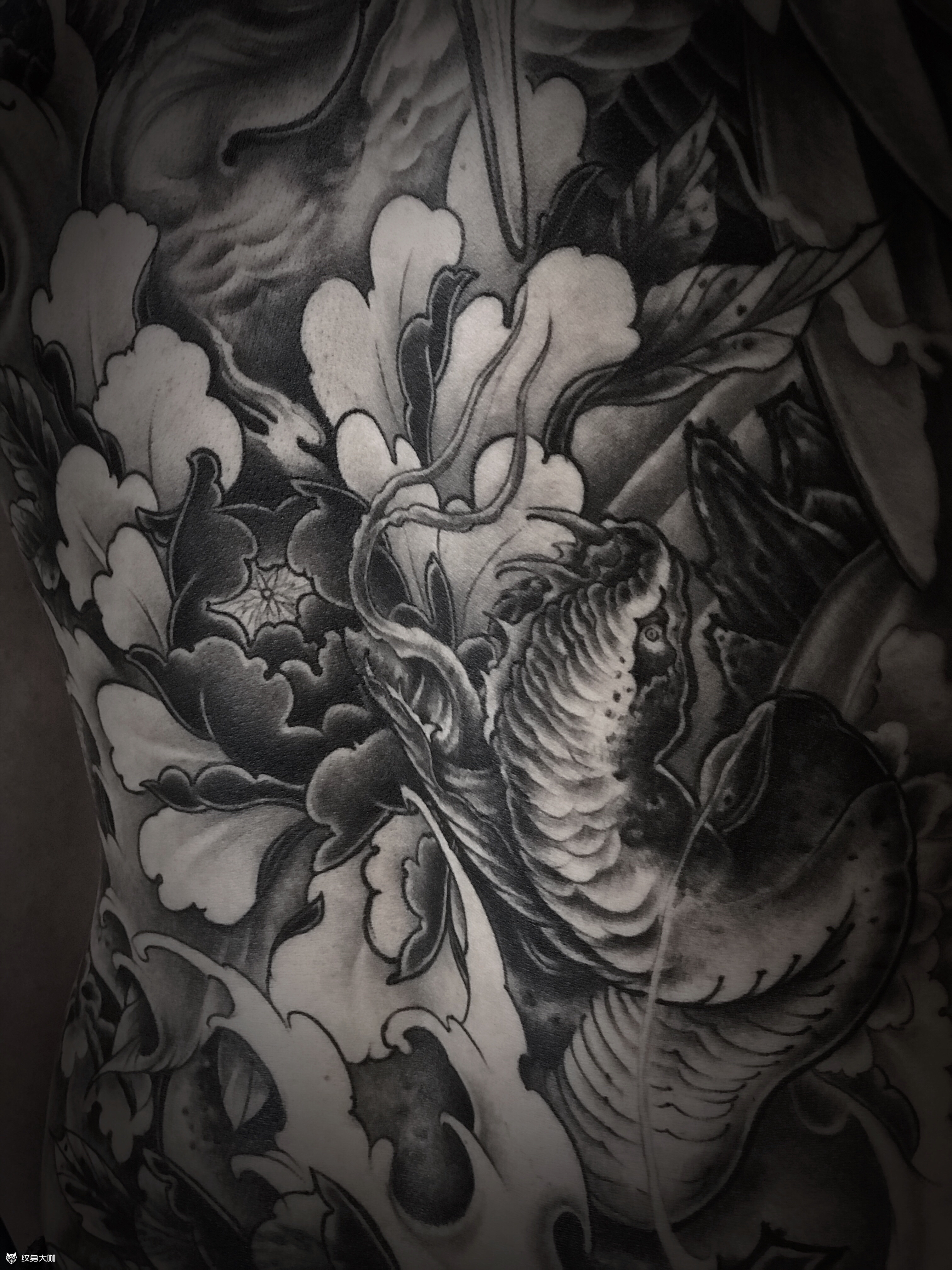 仙鹤满背未完待续的作品两边_纹身吧社区 - 纹身大咖