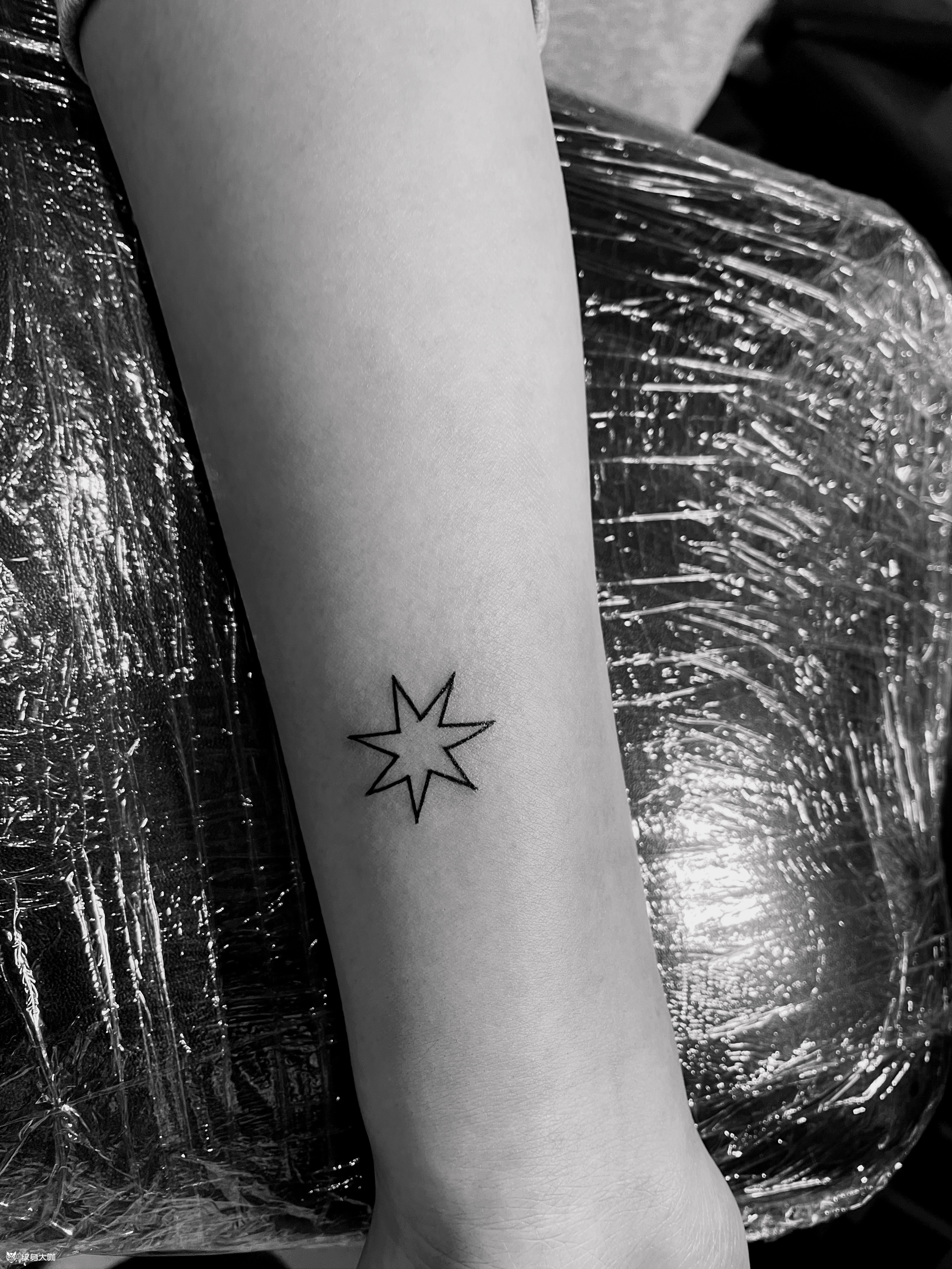 七芒星_纹身图案手稿图片_小九的纹身作品集