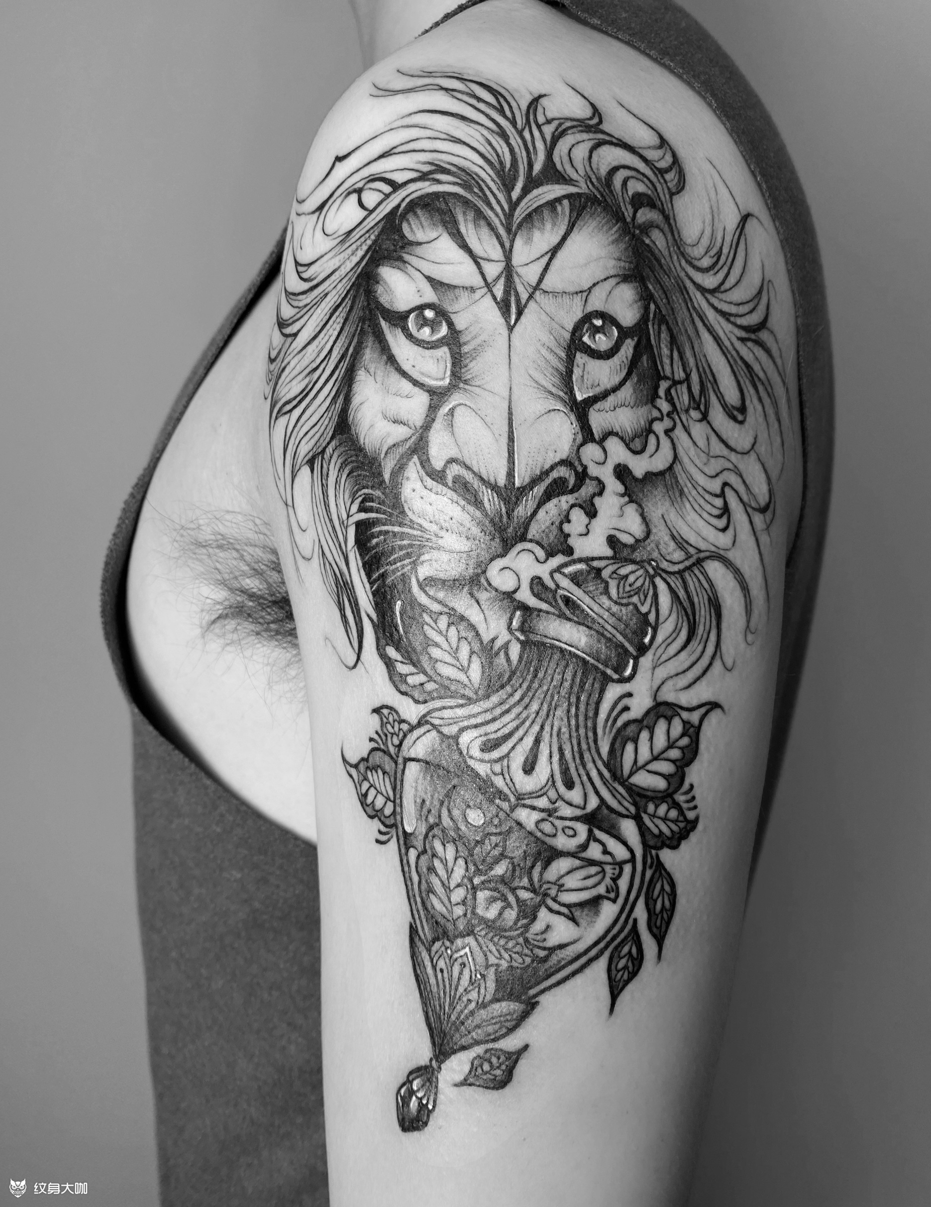 男士大臂-狮子 _纹身图案手稿图片_黑素的纹身作品集