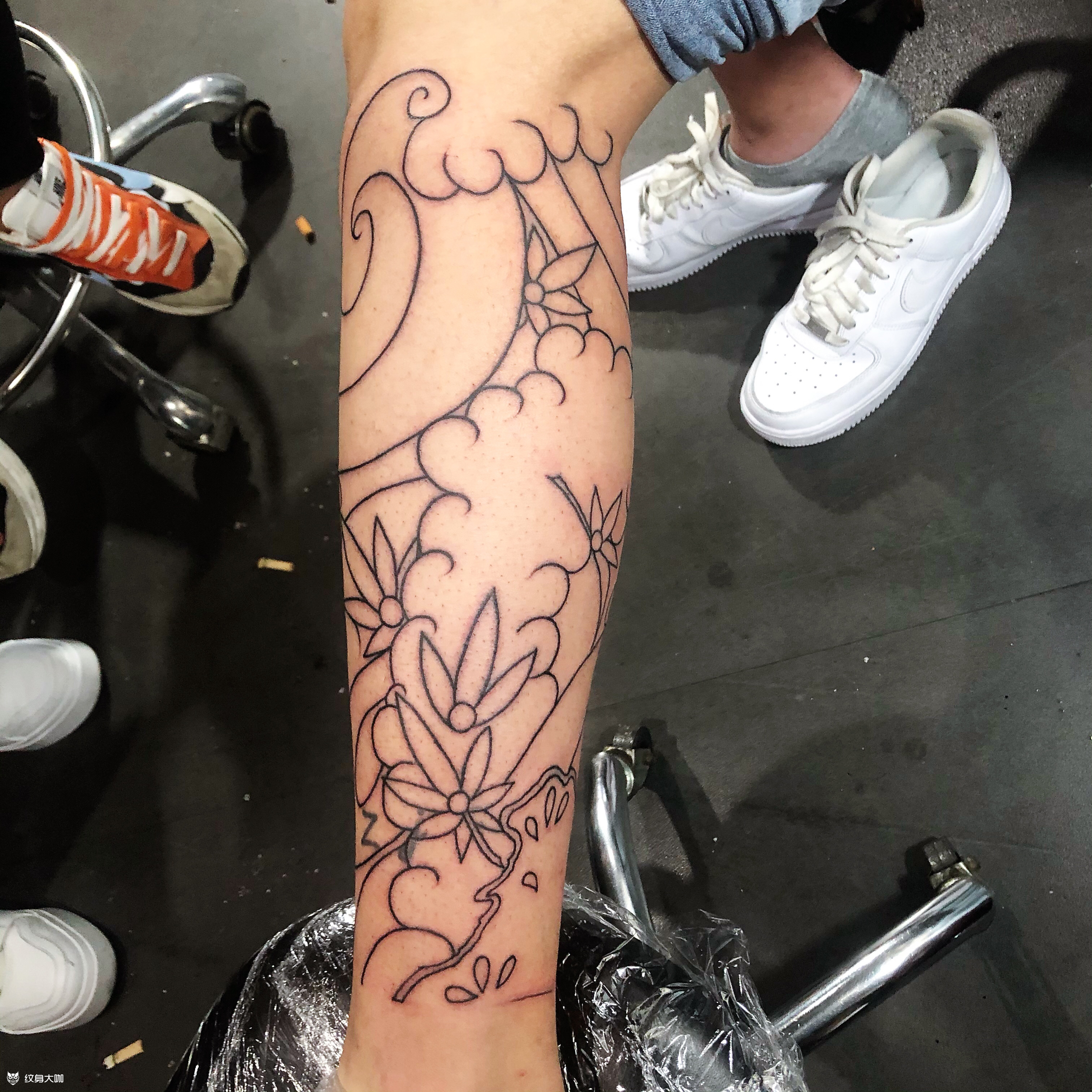 猪大肠刹车印_纹身图案手稿图片_罗晓晖的纹身作品集