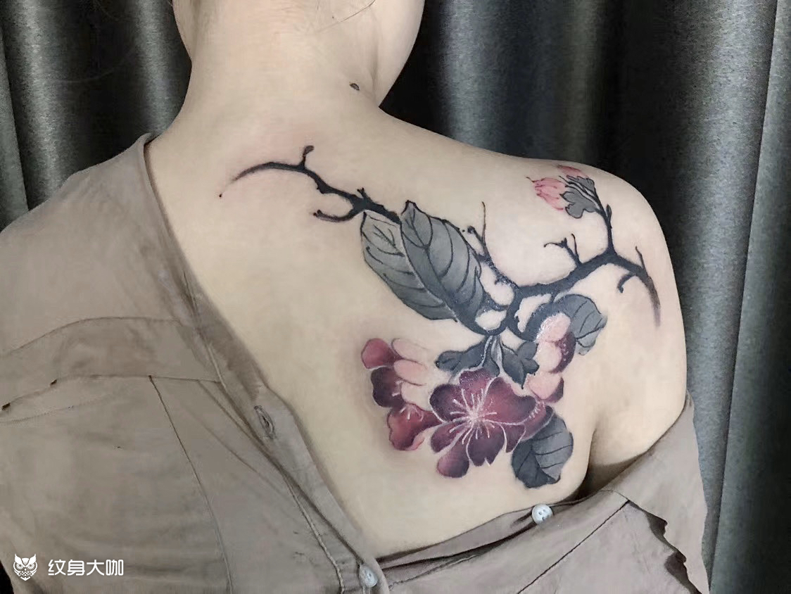 后肩纹身_纹身图案手稿图片_曾美丽的纹身作品集