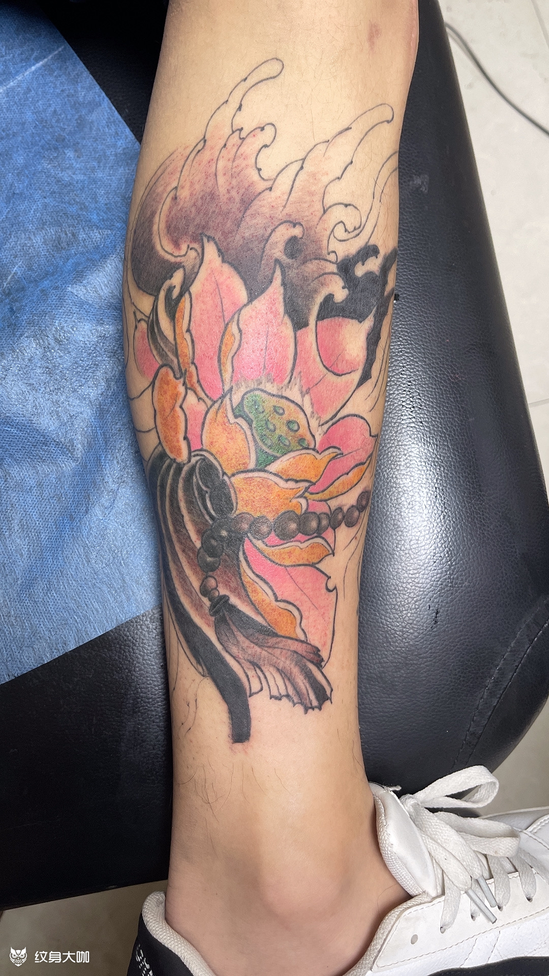 小腿荷花_纹身图案手稿图片_阿龙的纹身作品集