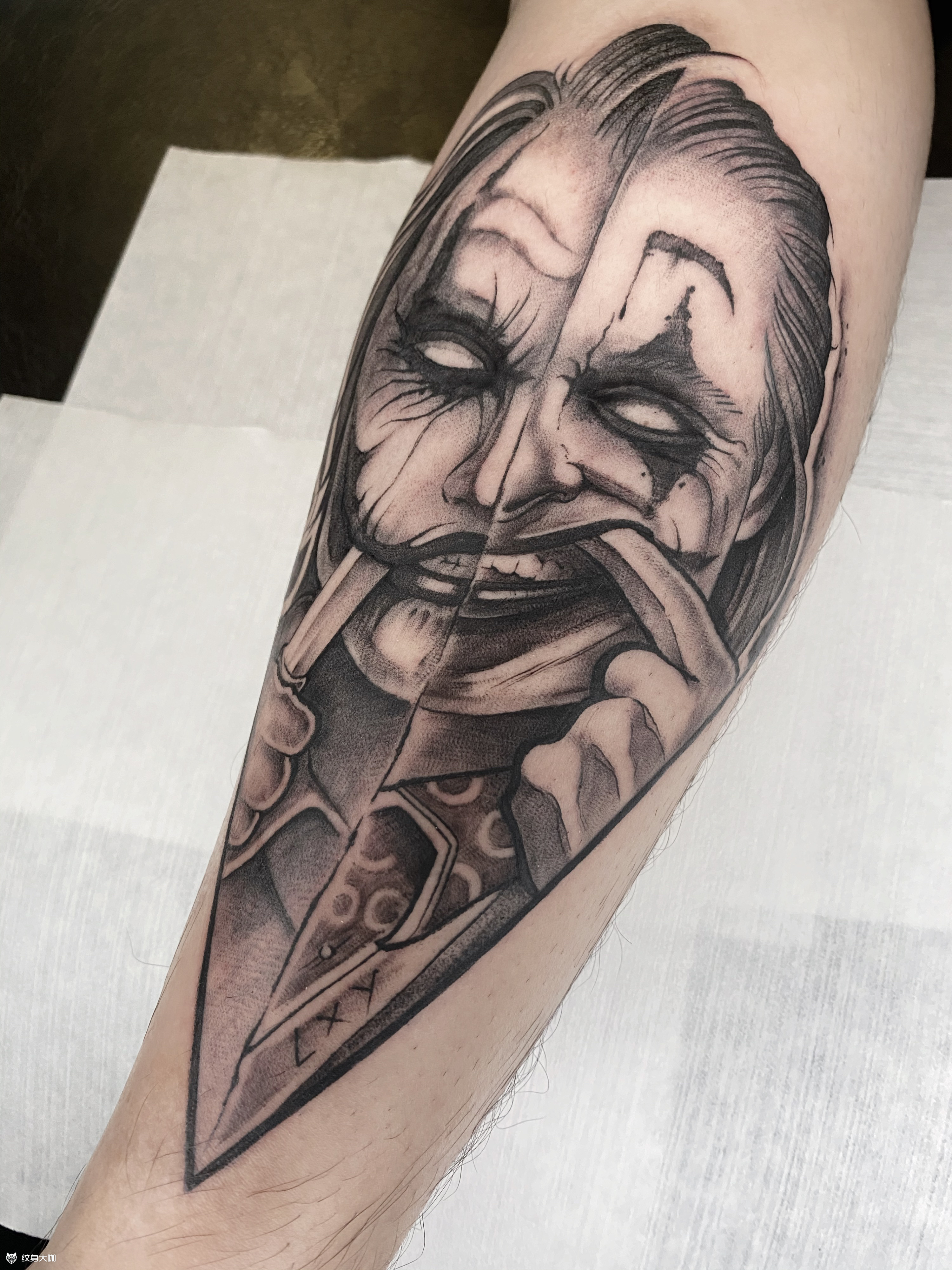 小丑_纹身图案手稿图片_dz的纹身作品集