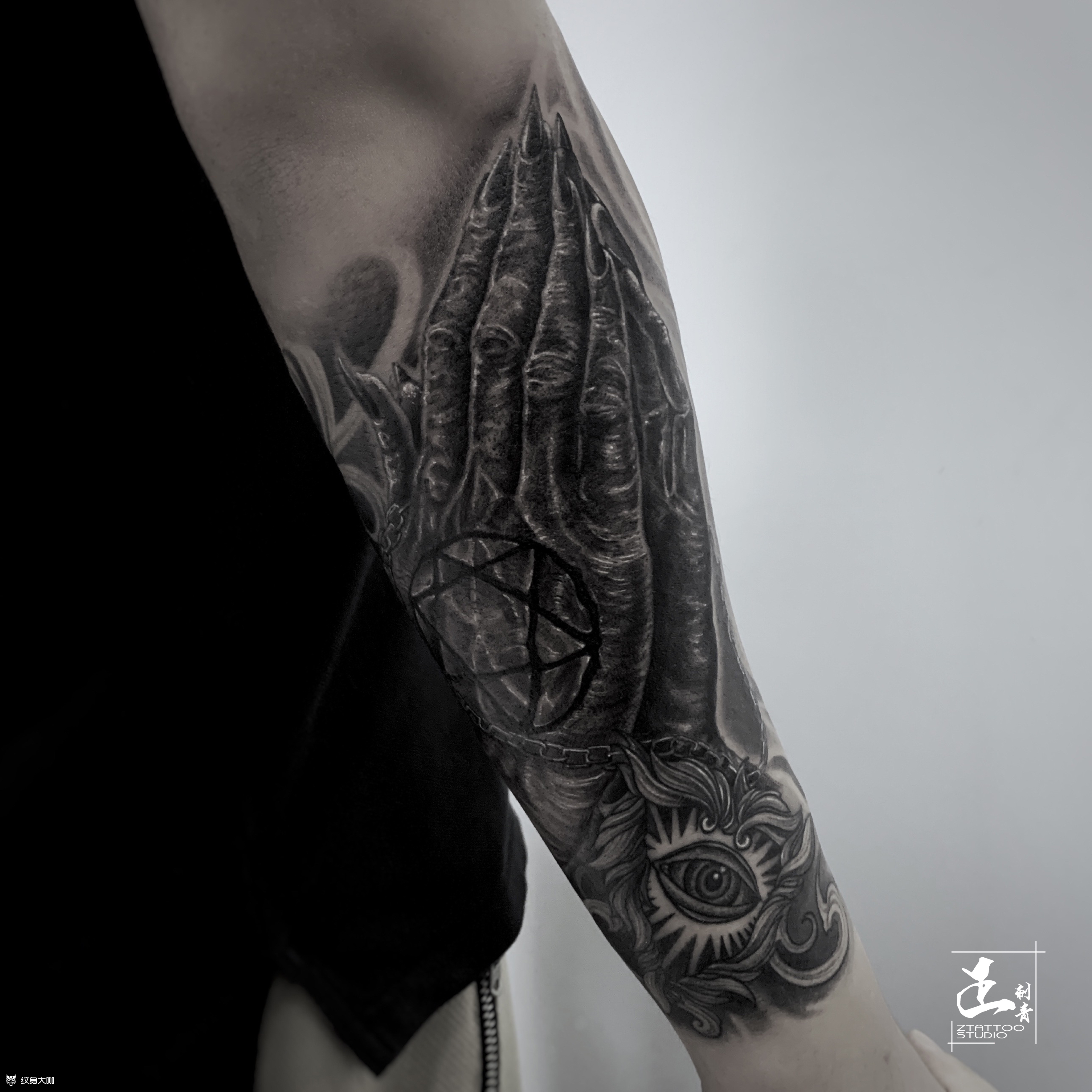 恶魔之手_纹身图案手稿图片_晓鹏的纹身作品集