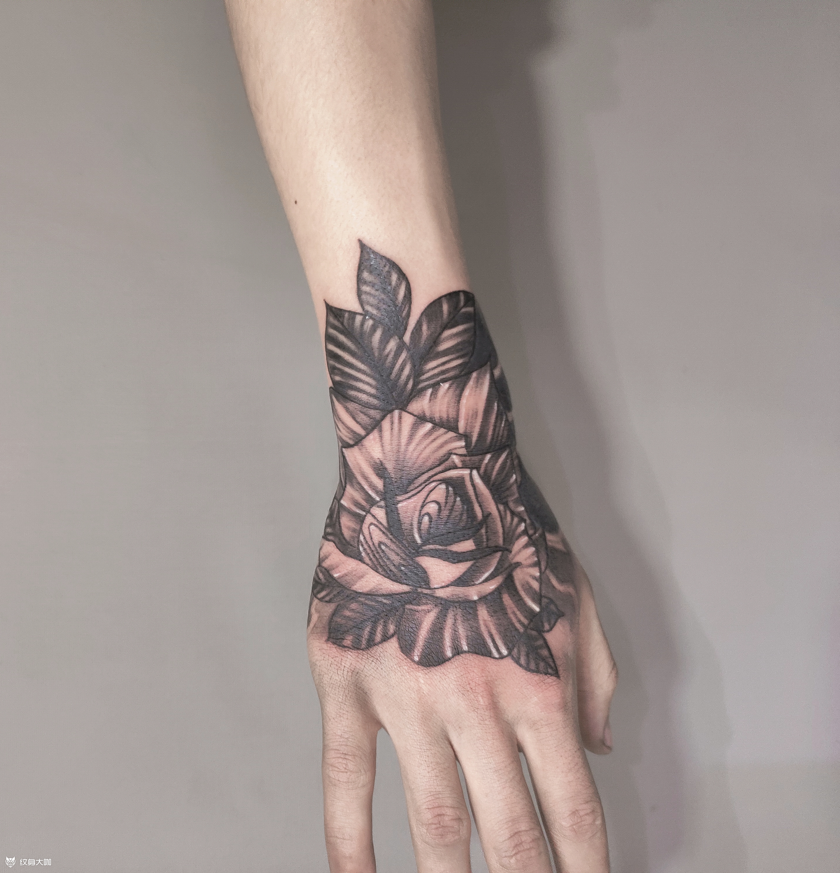 花手_纹身图案手稿图片_晓·的纹身作品集