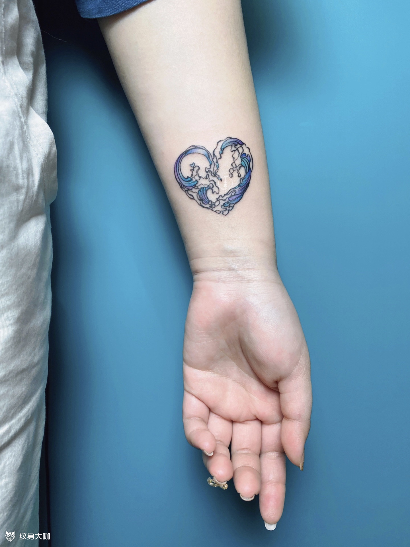 浪花_纹身图案手稿图片_黑素的纹身作品集