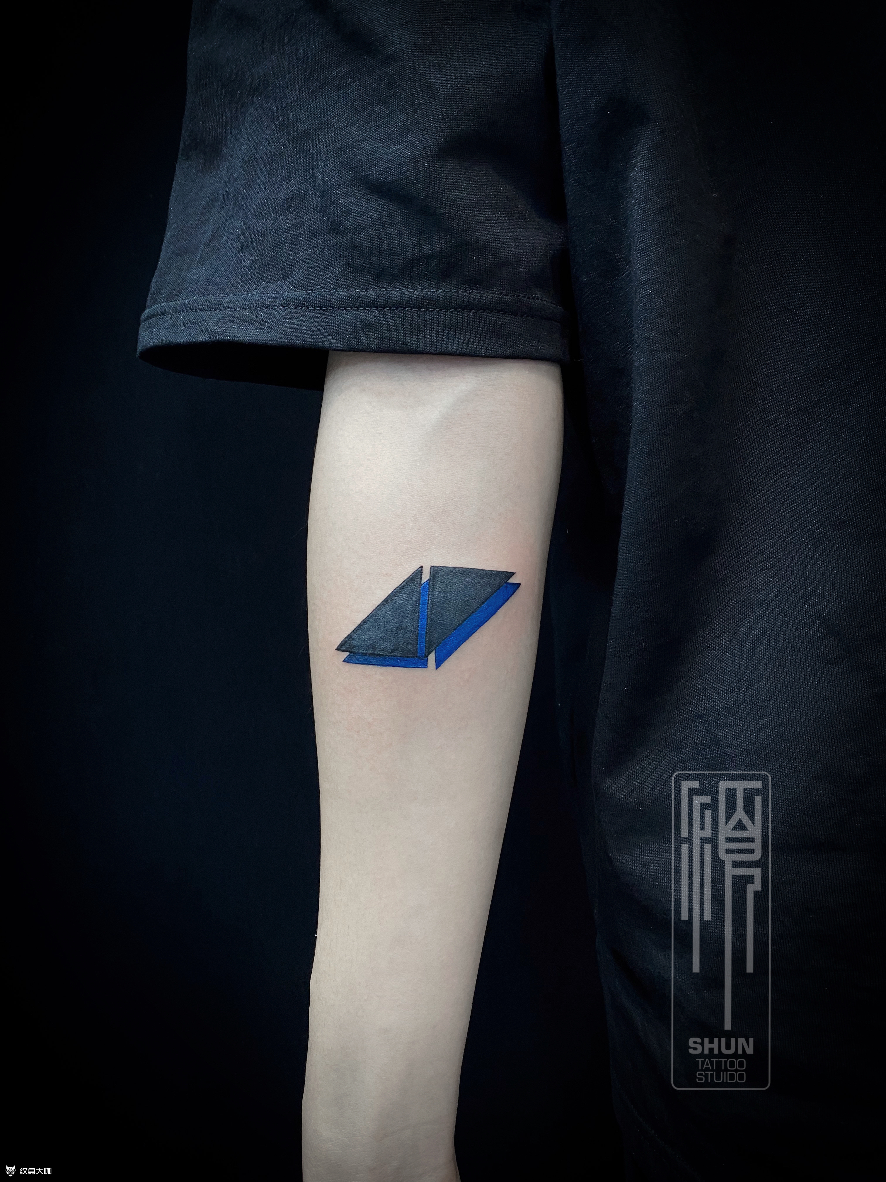 avicii_纹身图案手稿图片_向禹的纹身作品集