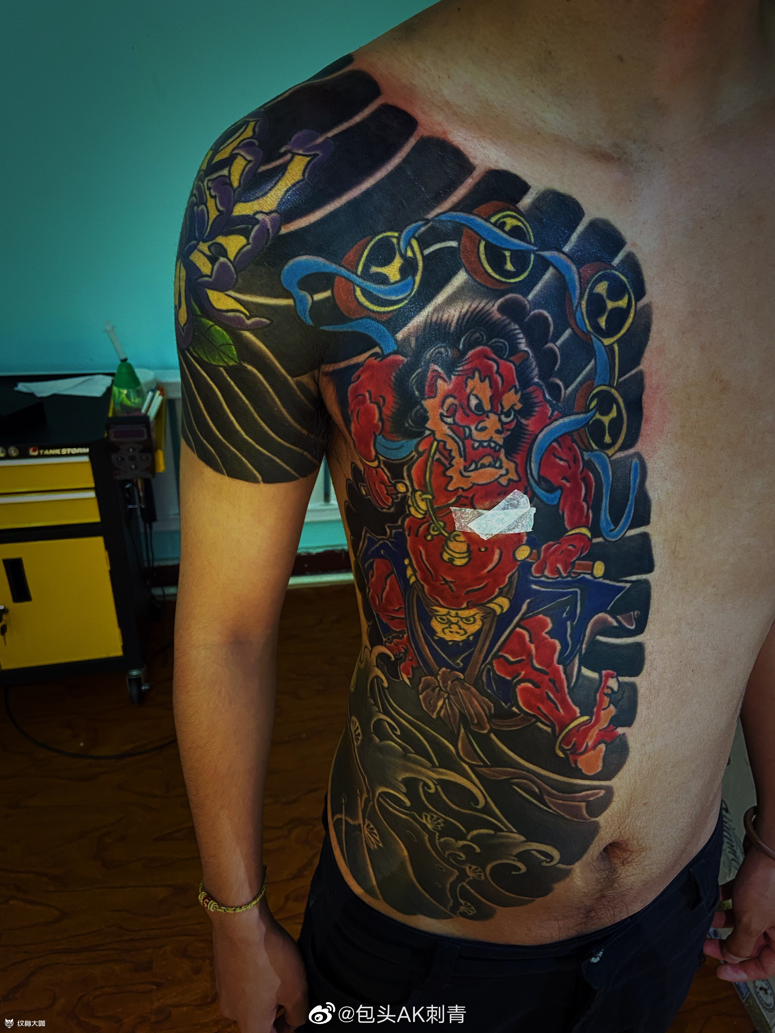 老传统开衫雷神_纹身图案手稿图片_钱明月的纹身作品集