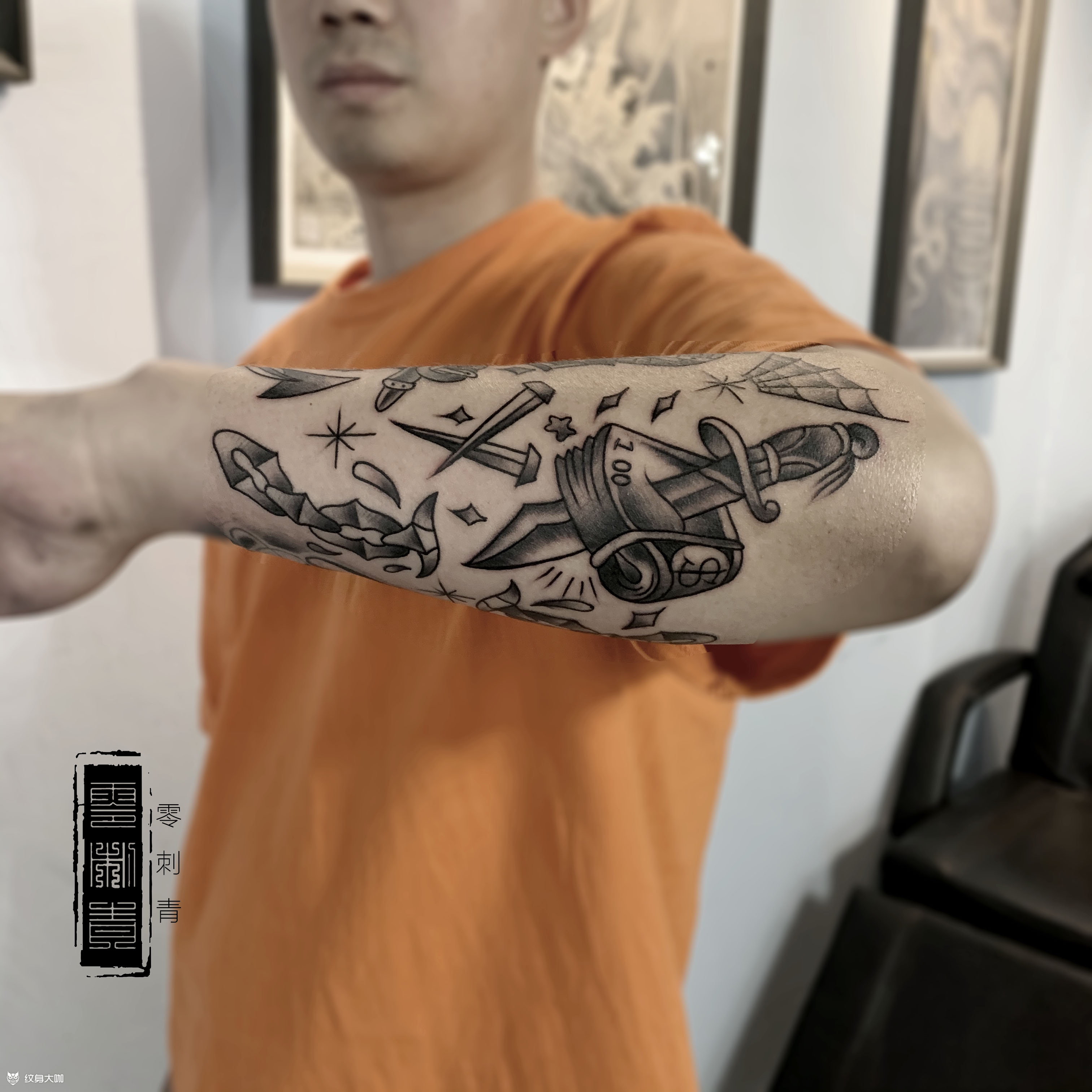 黑灰oldschool拼接_纹身图案手稿图片_circle的纹身作品集