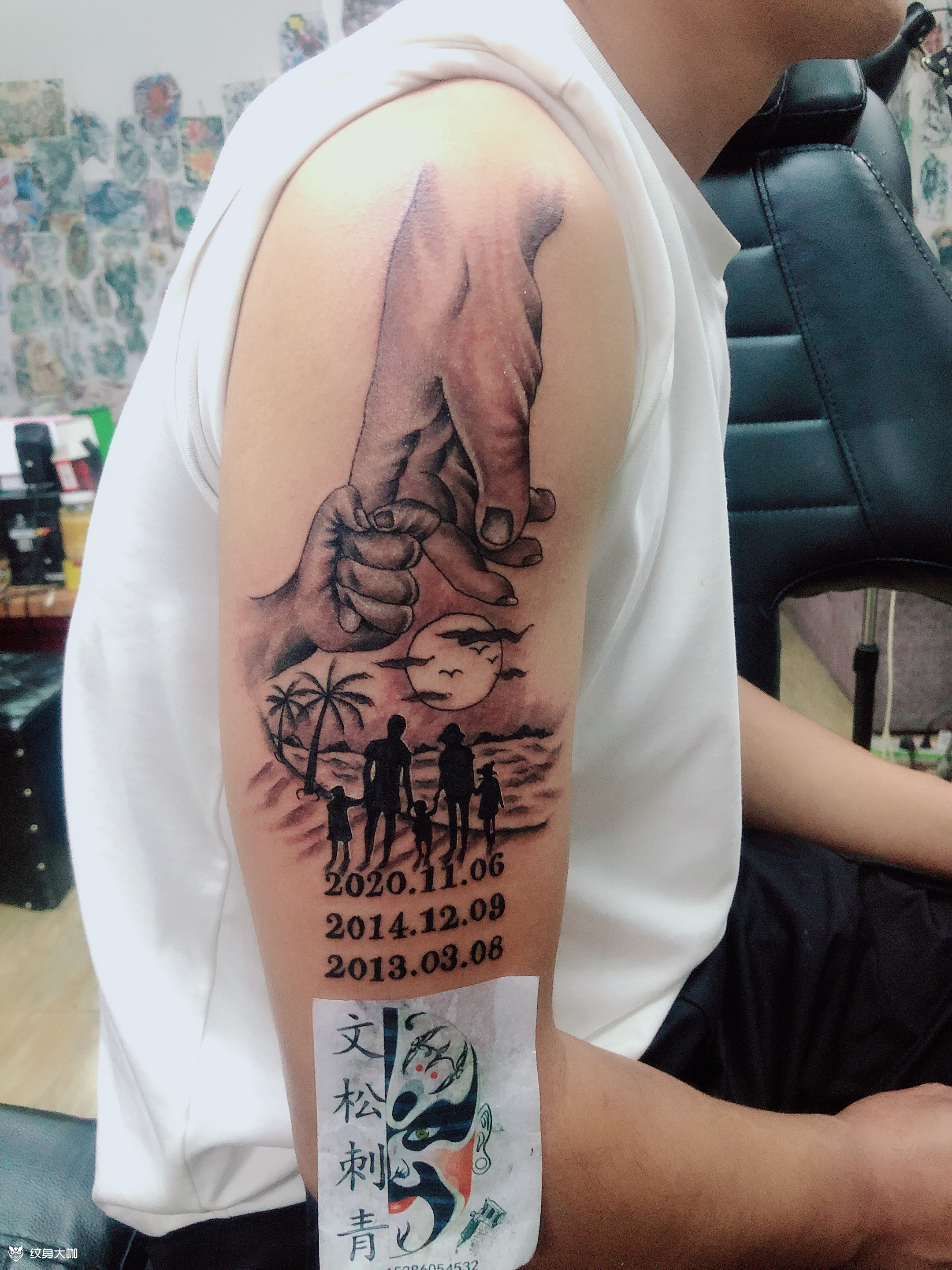 家庭图,翅膀遮盖_纹身图案手稿图片_扎佐文松刺寈的纹身作品集