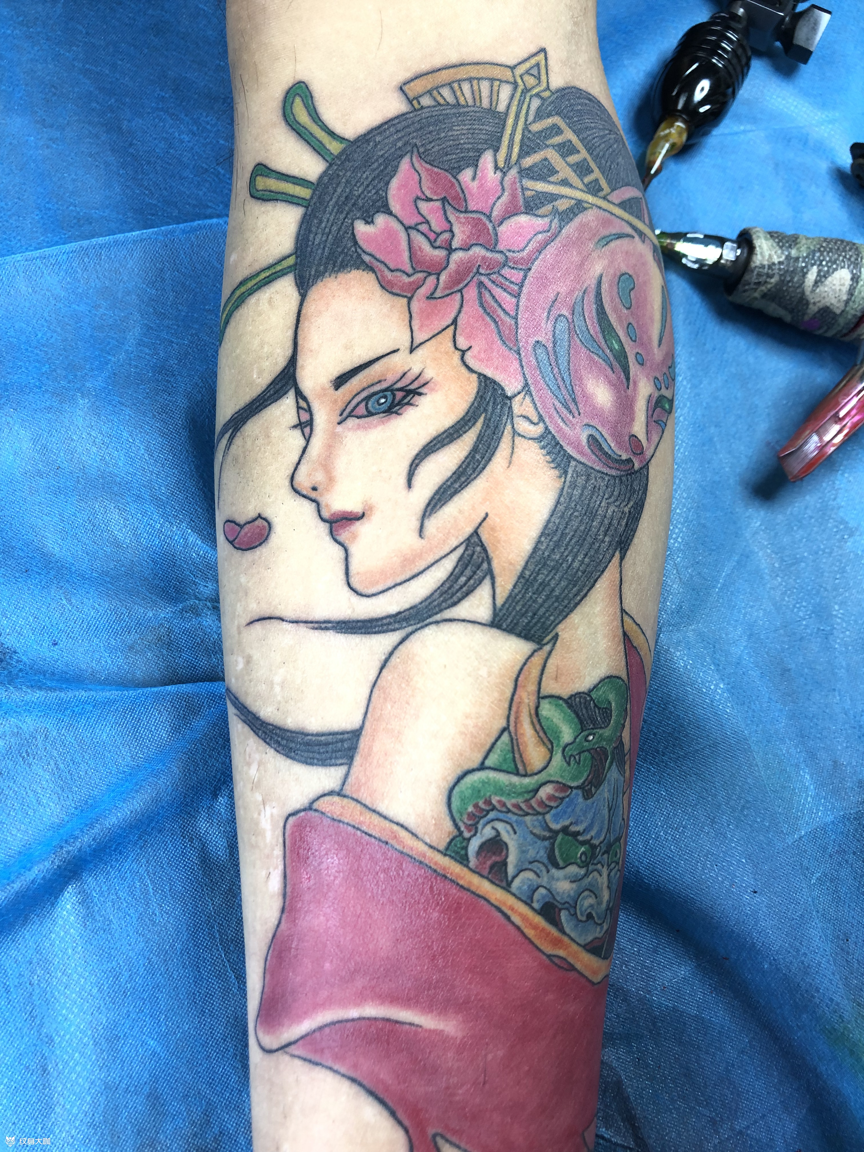 艺妓来自大咖的客户,他身带一_纹身吧社区 - 纹身大咖