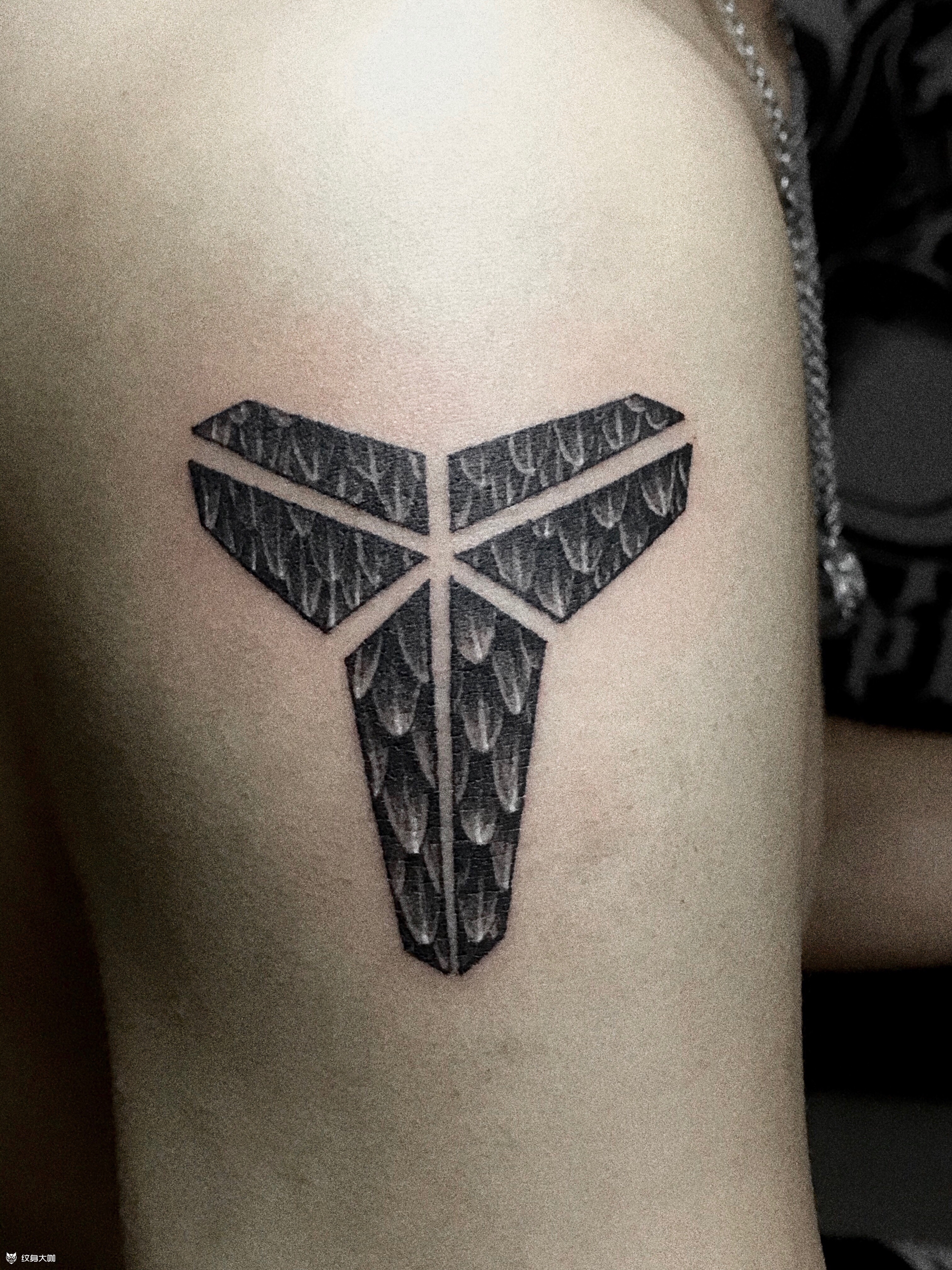 黑曼巴_纹身图案手稿图片_鱼海的纹身作品集