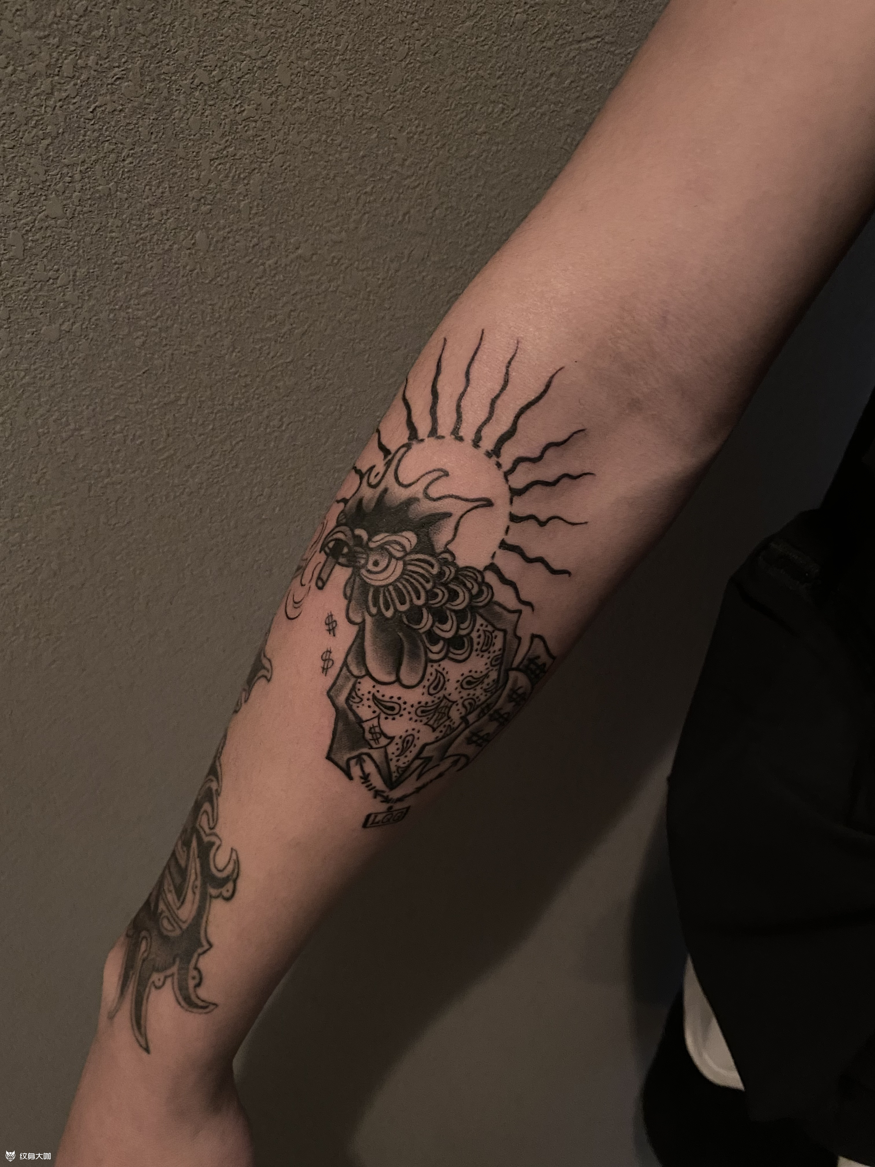 生肖old school 鸡_纹身图案手稿图片_句多的纹身作品集