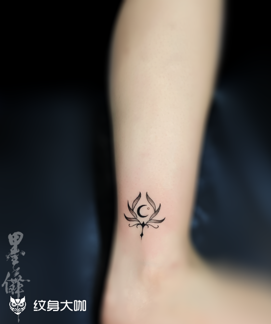 脚腕tattoo