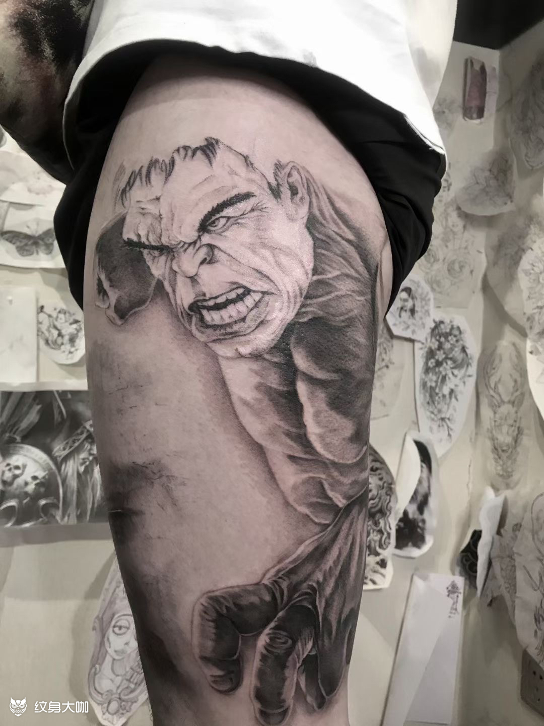 绿巨人_纹身图案手稿图片_刘绯的纹身作品集