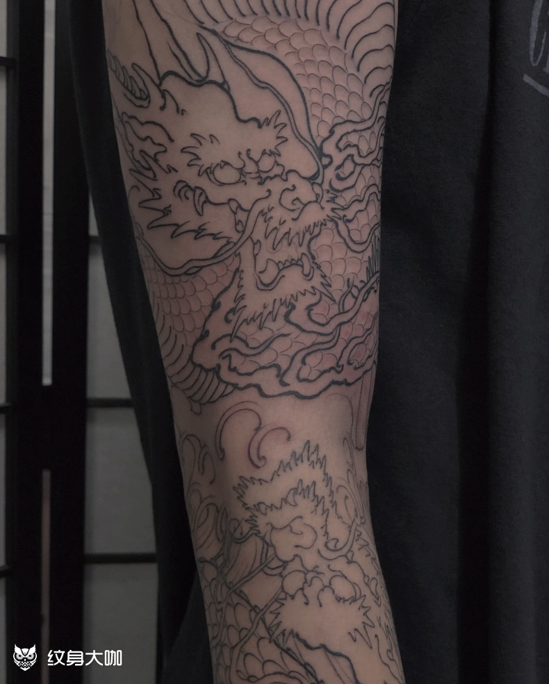 双龙花臂_纹身图案手稿图片_峰子的纹身作品集