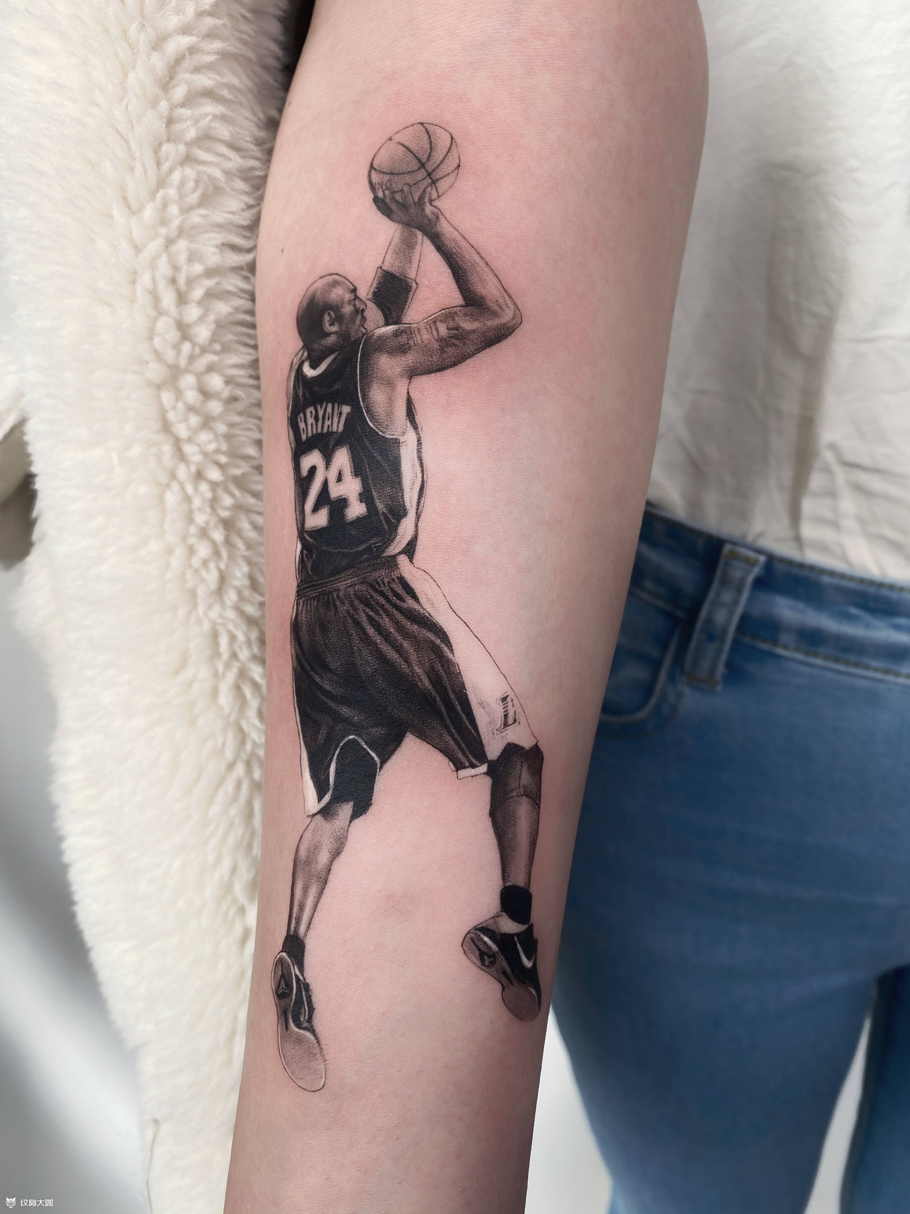 科比的后仰跳投_纹身图案手稿图片_赵丹青的纹身作品集