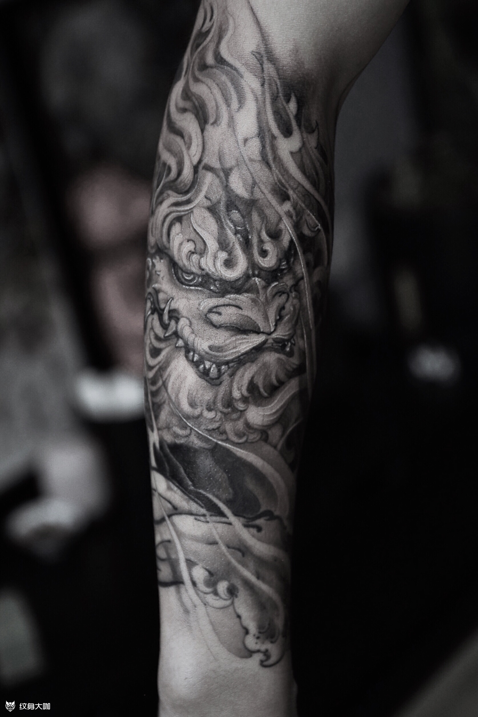 唐狮纹身图片半臂图片