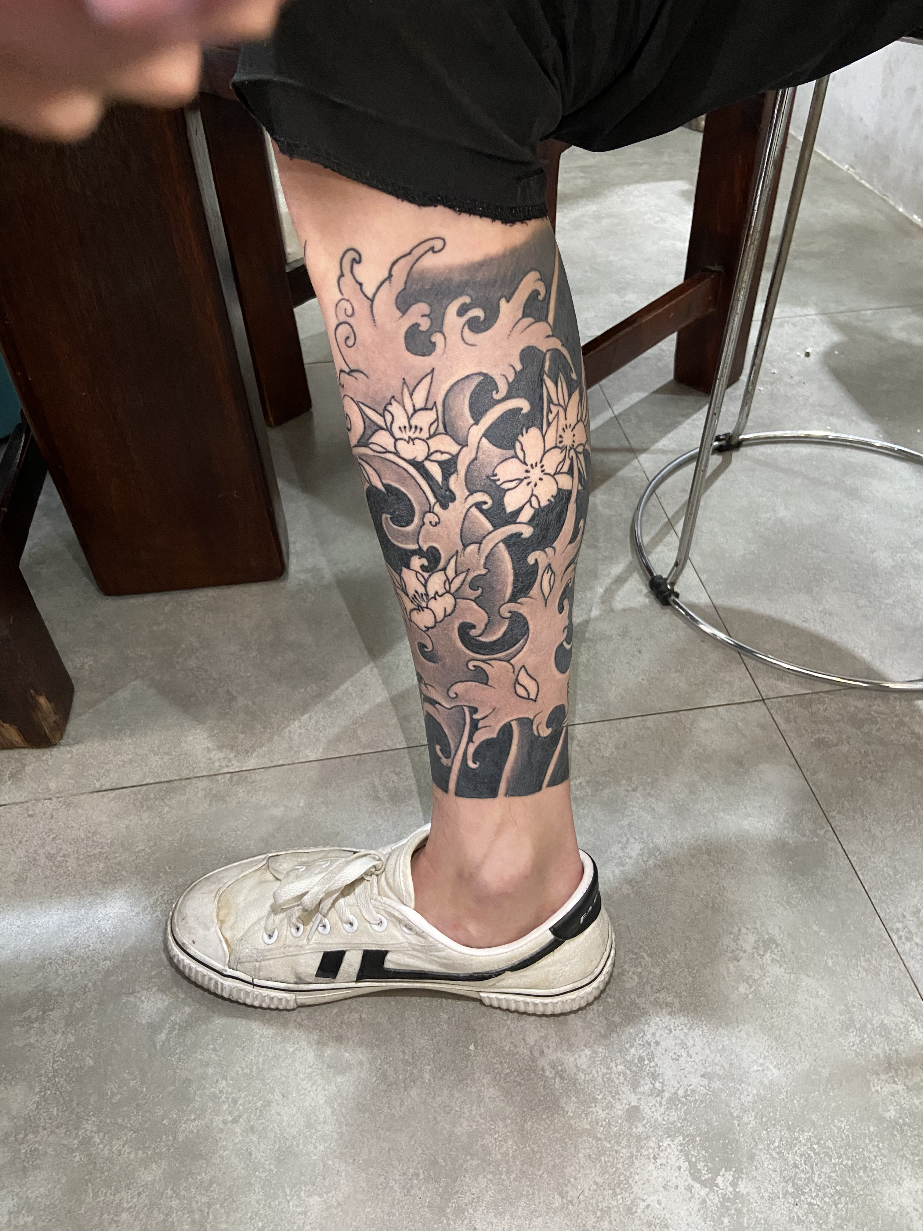 波浪小腿_纹身吧社区 - 纹身大咖