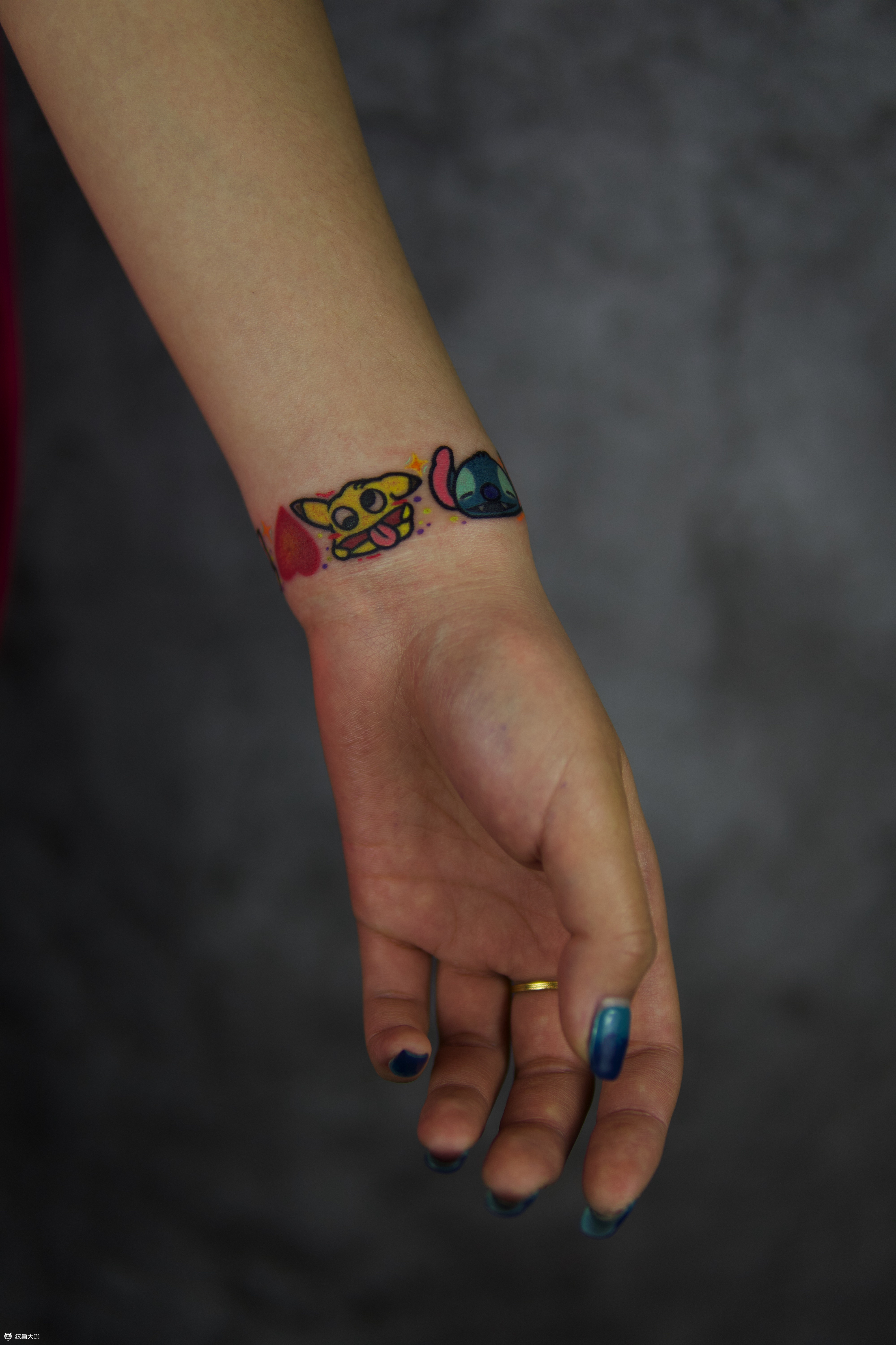 卡通小手环 可可奈奈的 还挺哏_纹身吧社区 - 纹身大咖