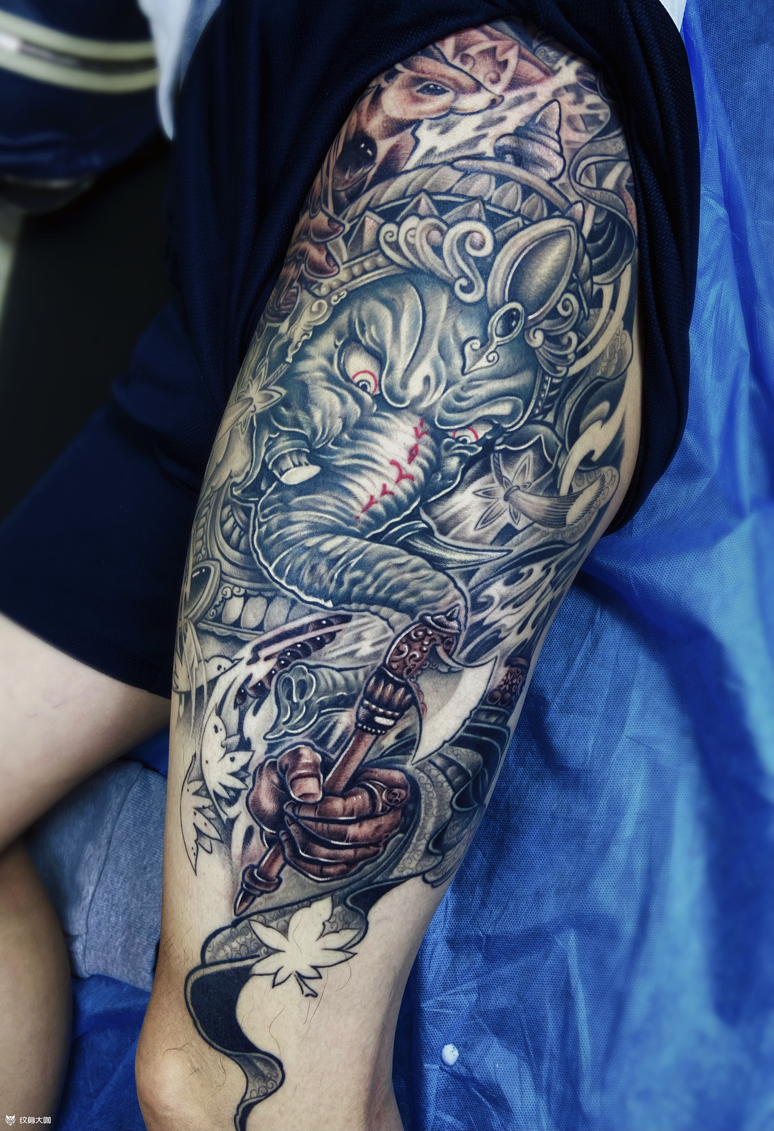 大腿一侧象神_纹身图案手稿图片_洛阳上阁的纹身作品集
