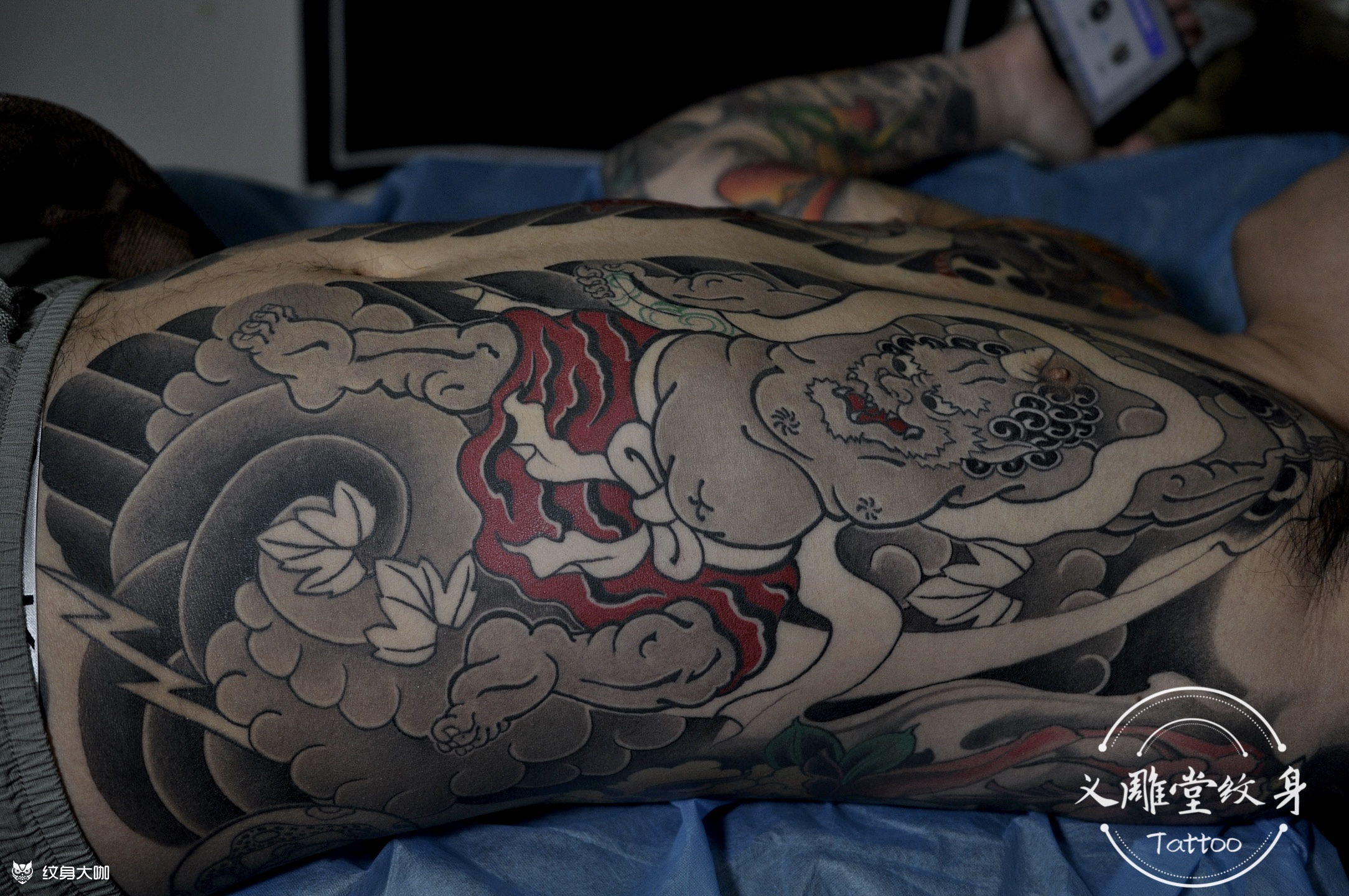 传统开衫进度展示(雷神风神)_纹身吧社区 - 纹身大咖