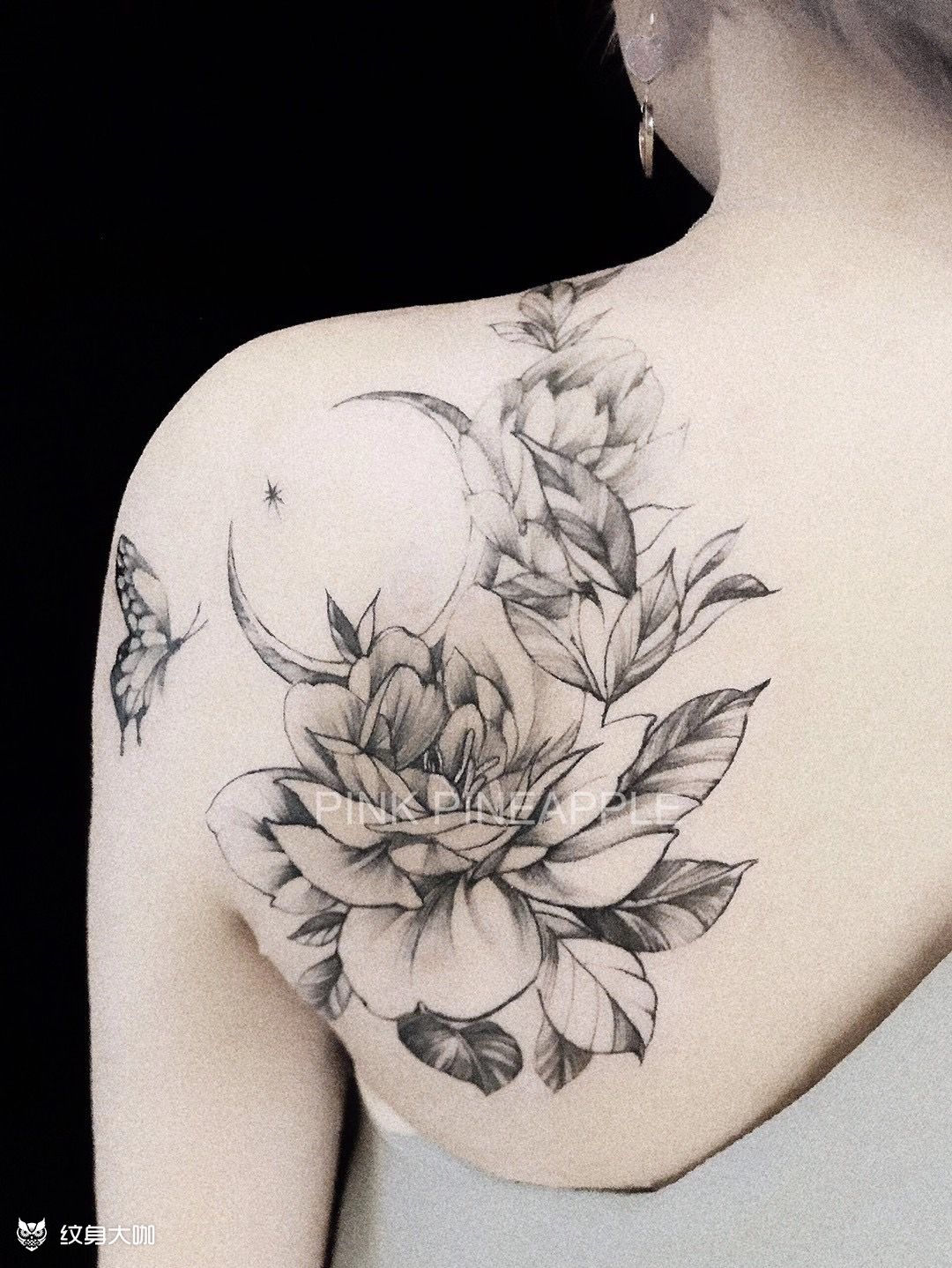 肩部素花_纹身图案手稿图片_pink pineapple的纹身作品集