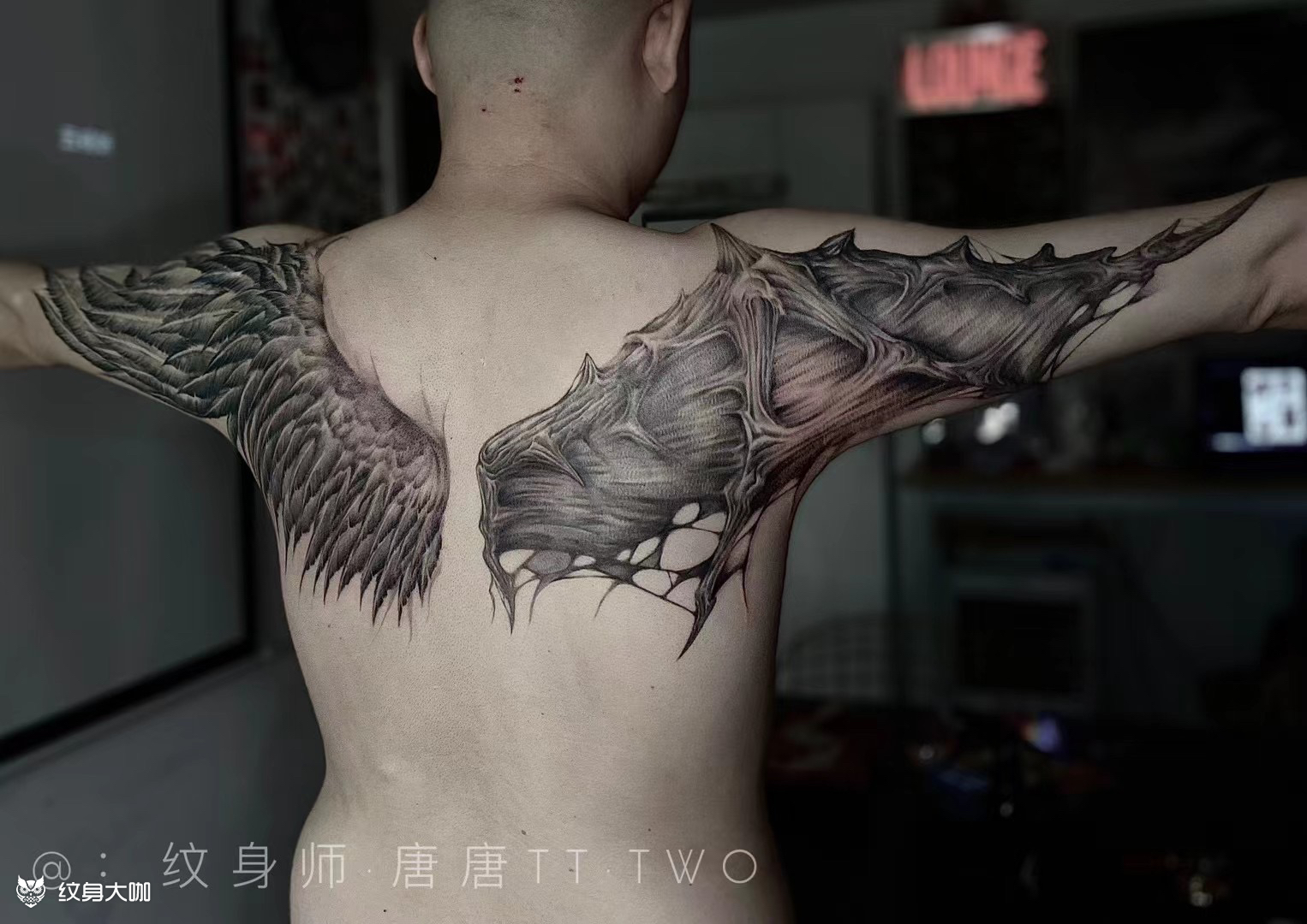 一半天使9899|一半恶魔09_纹身图案手稿图片_唐唐tt·two的纹身