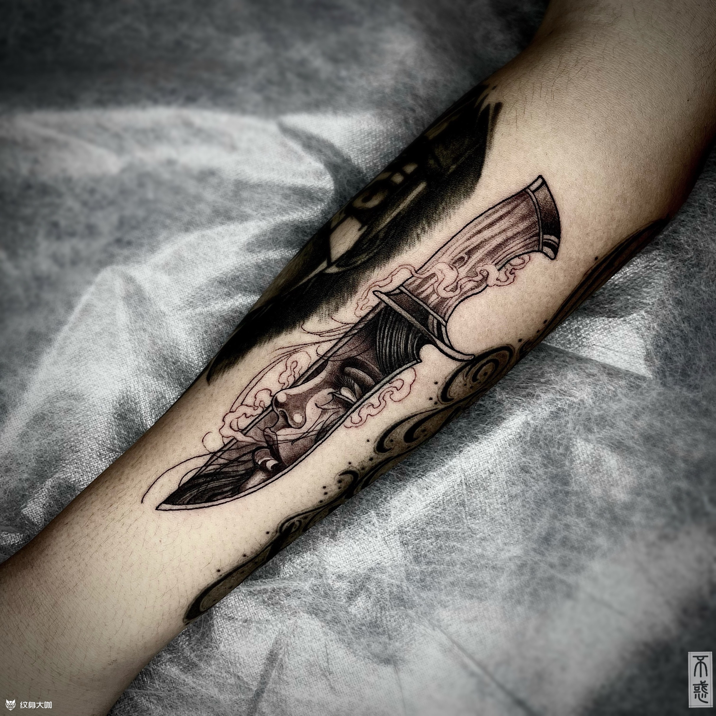 匕首_纹身图案手稿图片_不惑的纹身作品集
