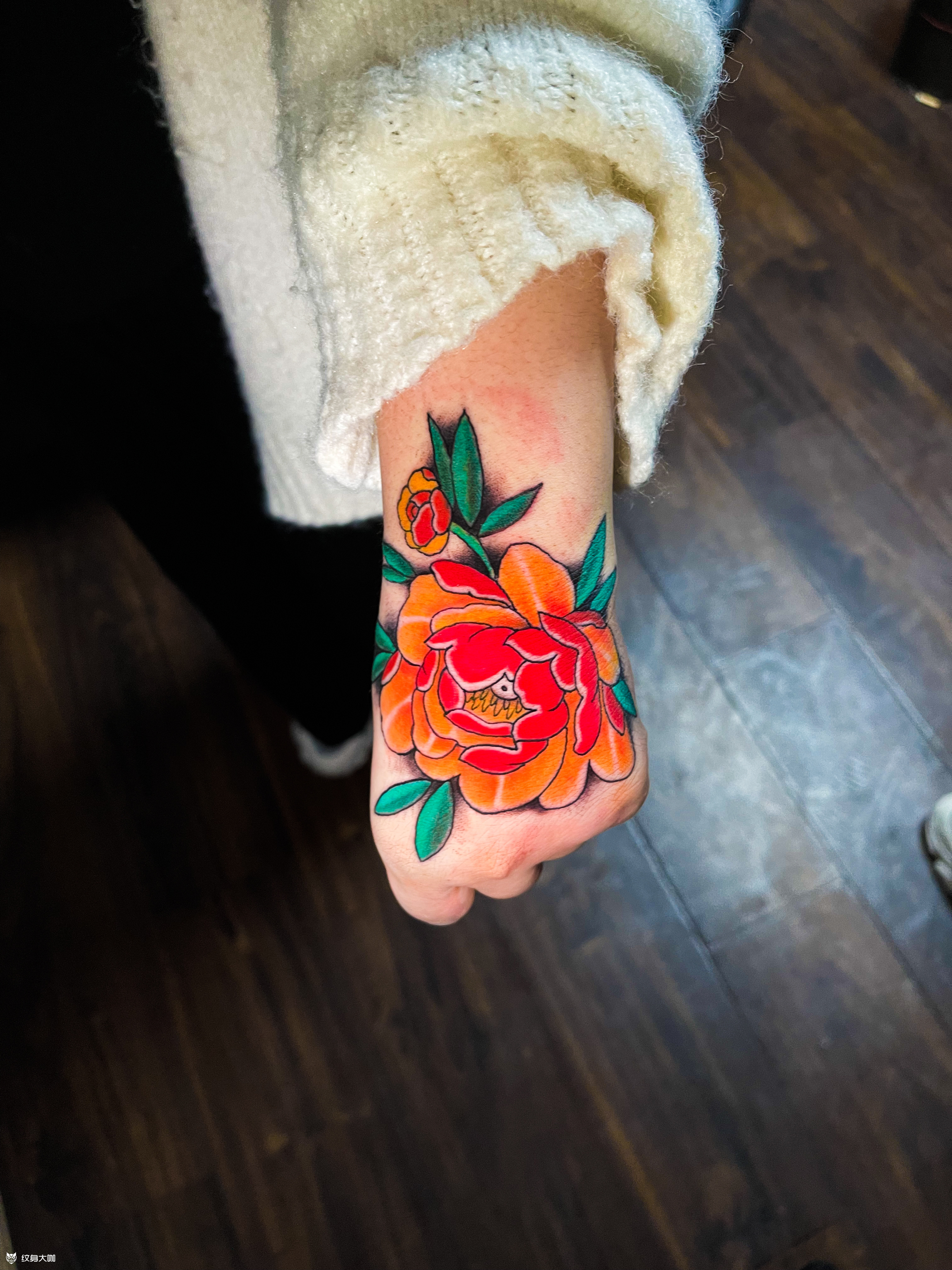 手面玫瑰花_纹身图案手稿图片_火龙堂的纹身作品集