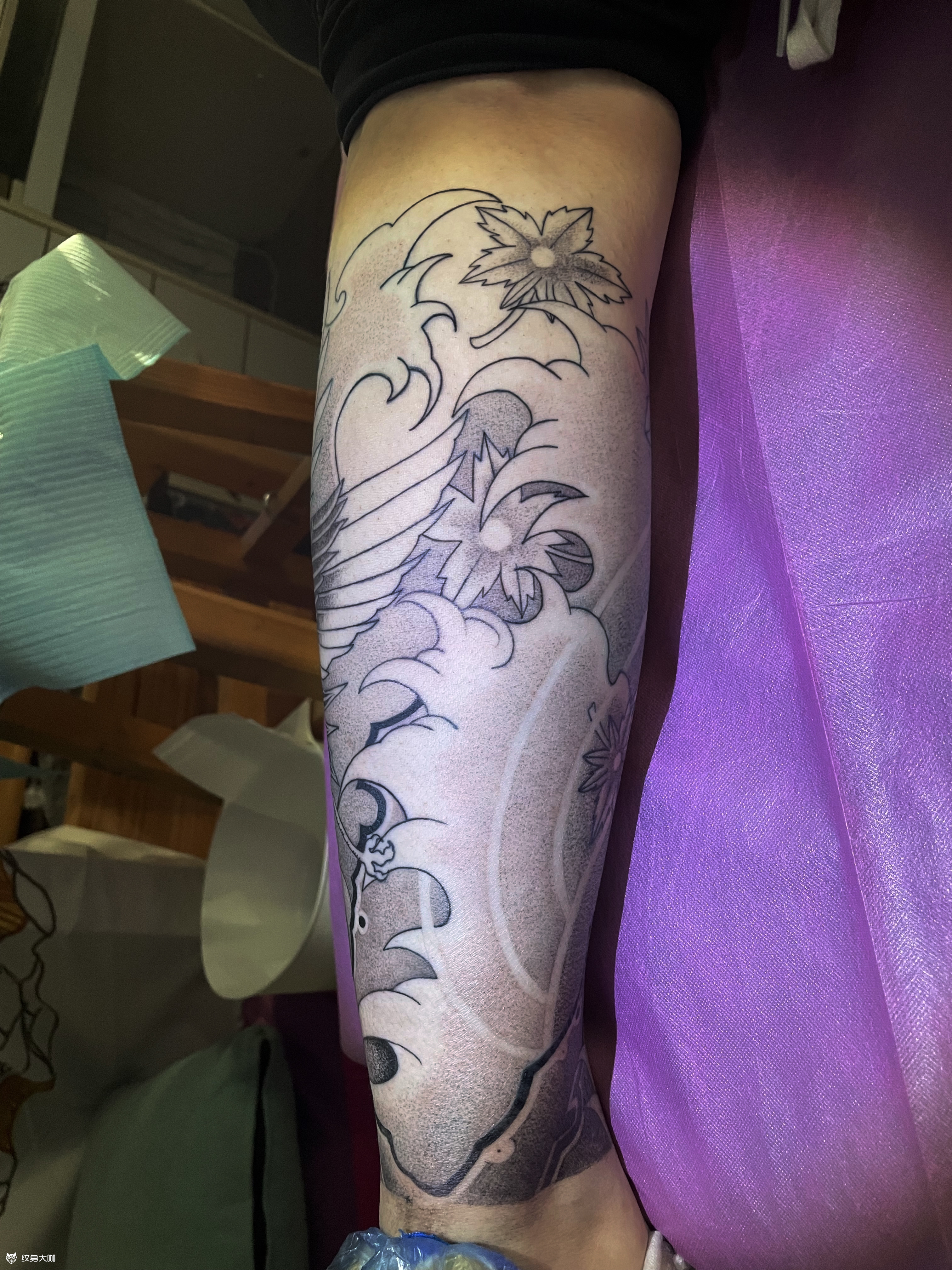 仙鹤花腿包小腿圆针打雾结痂未_纹身吧社区 - 纹身大咖