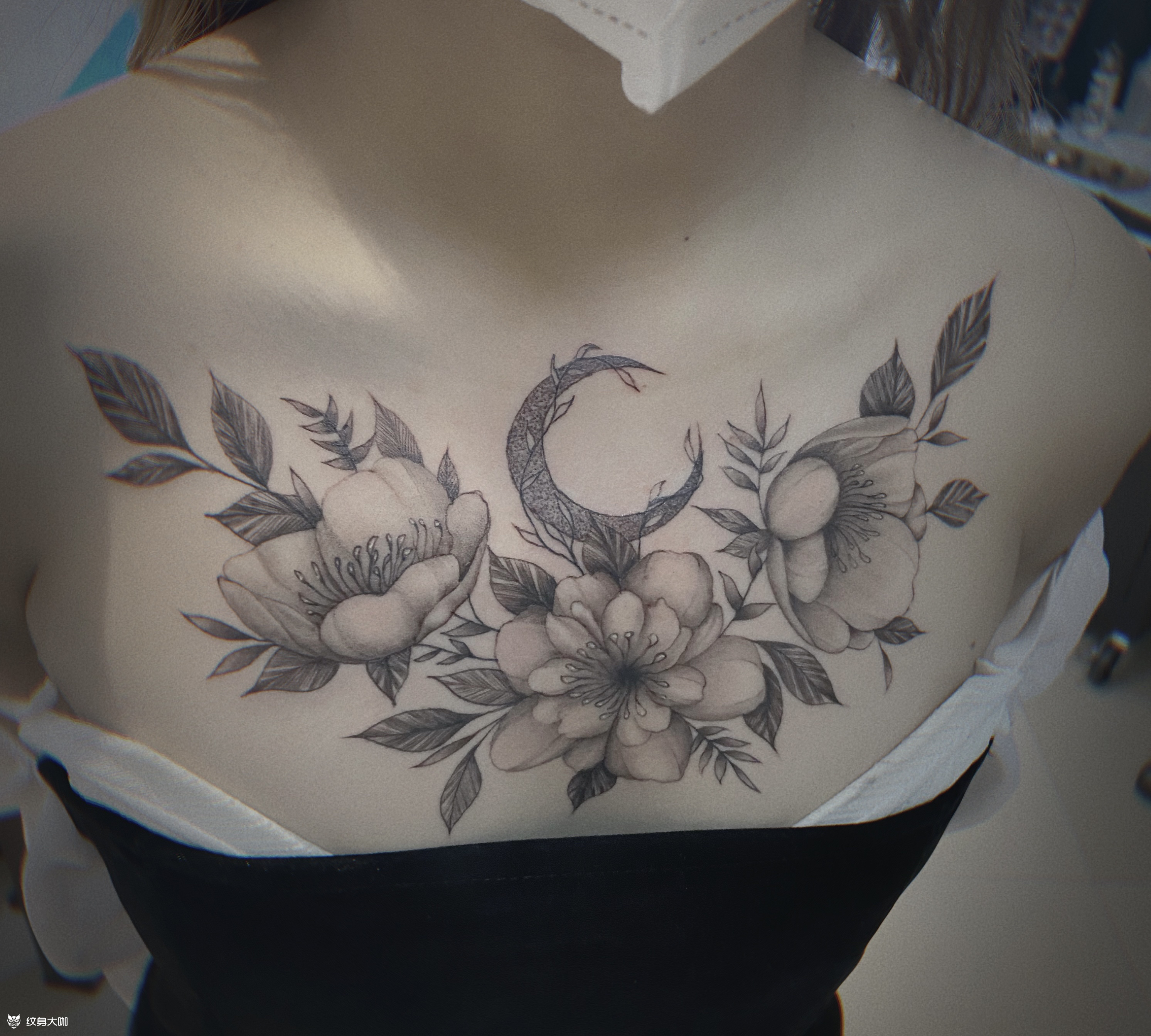素花花胸_纹身图案手稿图片_首席:张亮的纹身作品集