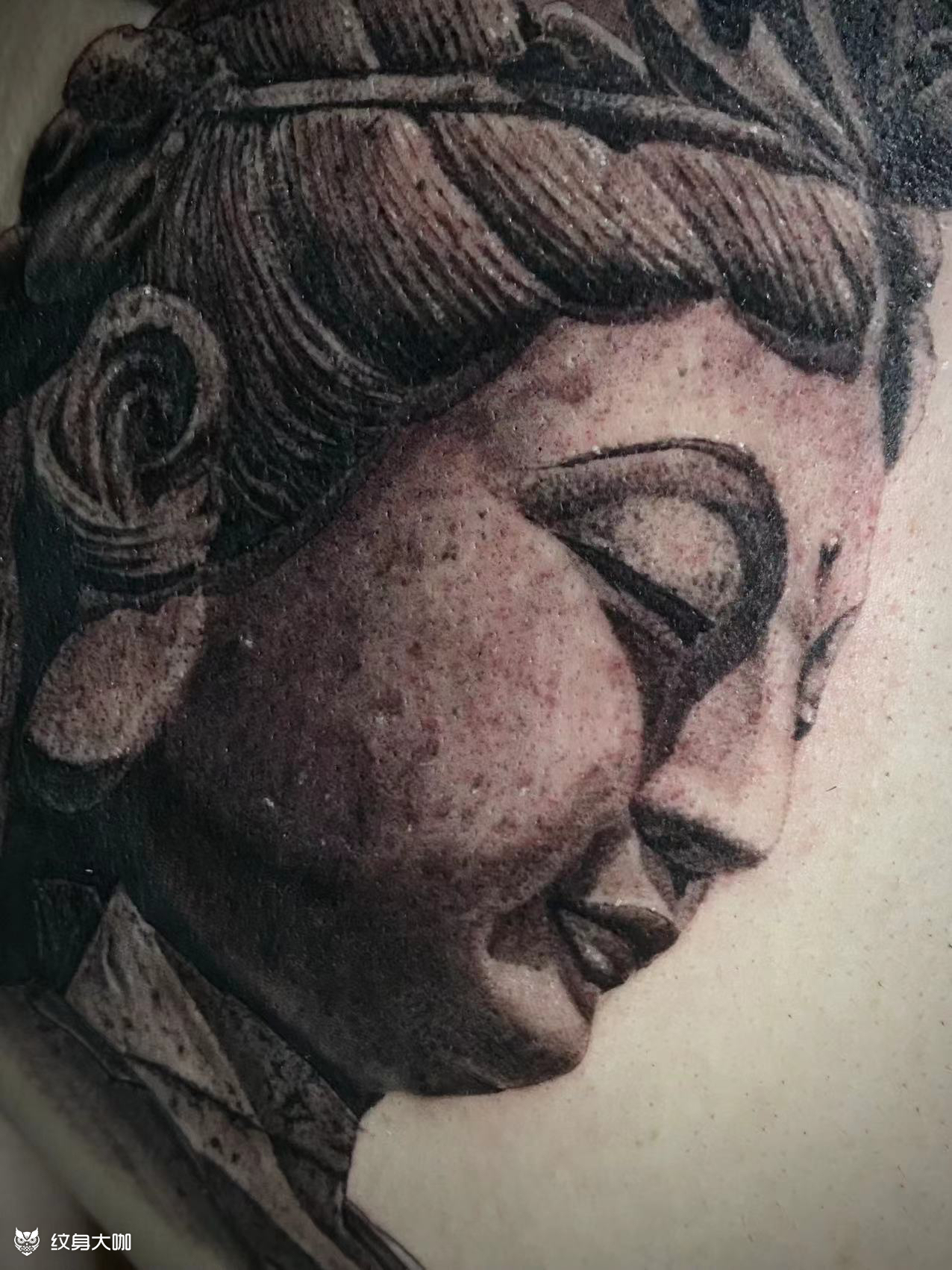 石雕佛文殊菩萨,佛教菩萨名,_纹身吧社区 - 纹身大咖