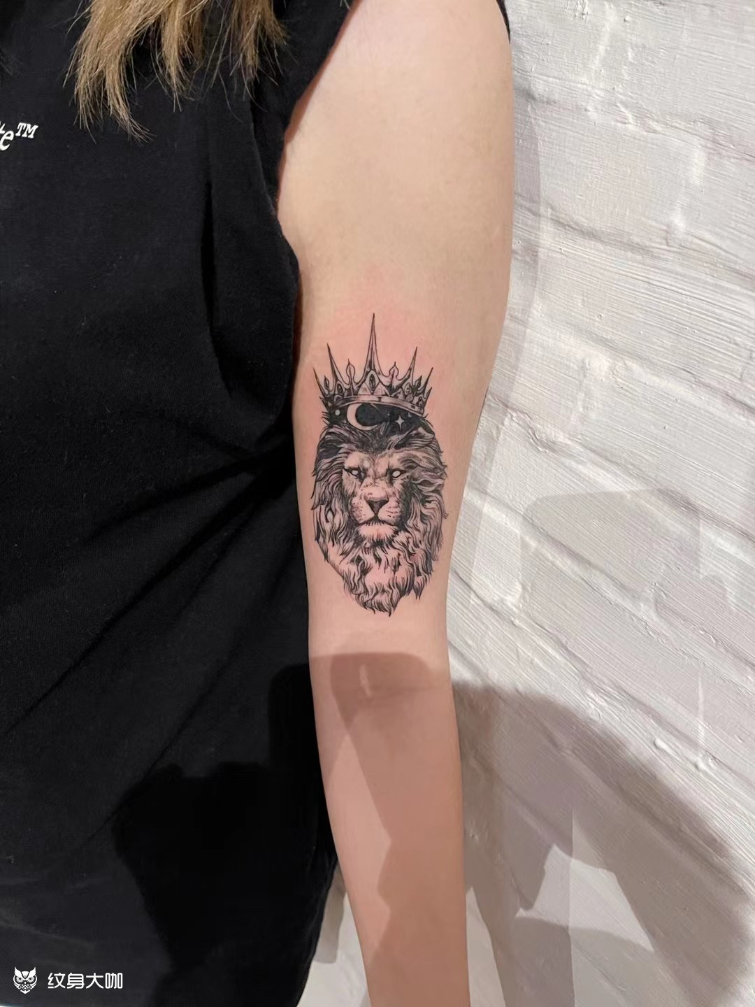 手臂狮子0315_纹身图案手稿图片_裤子不送了的纹身作品集