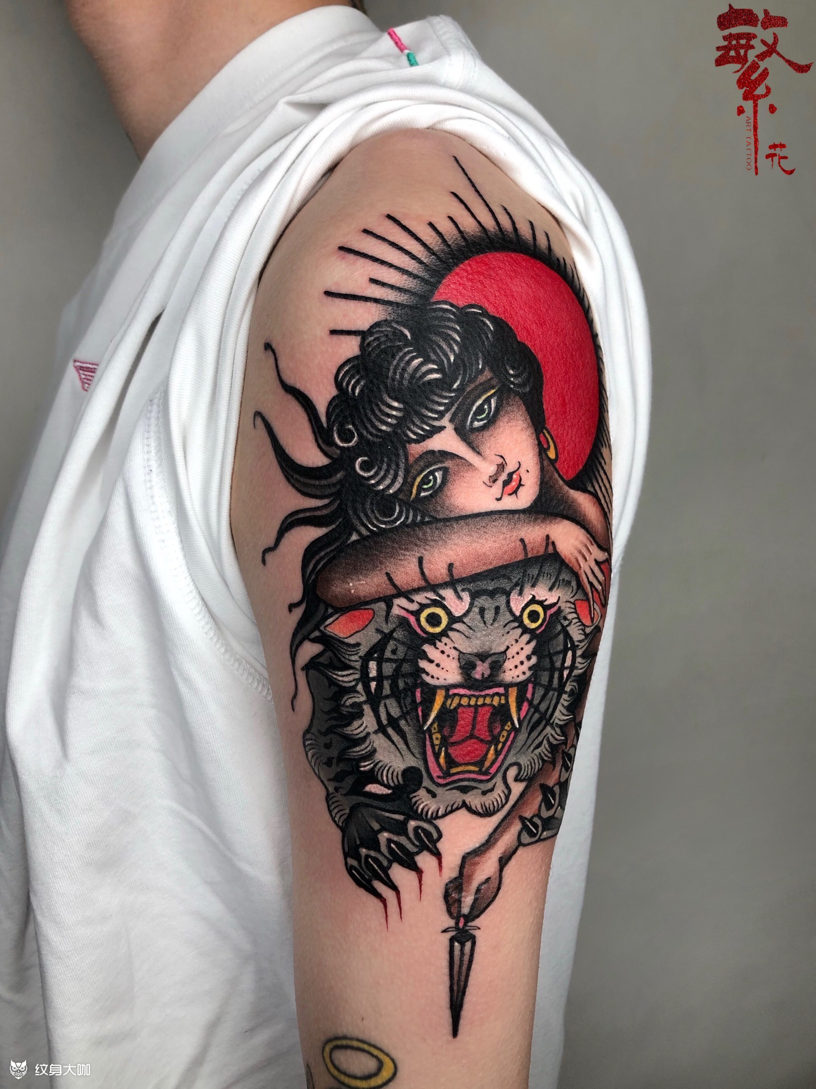oldschool 女郎_纹身图案手稿图片_繁花·tattoo ·飞虎的纹身作品集