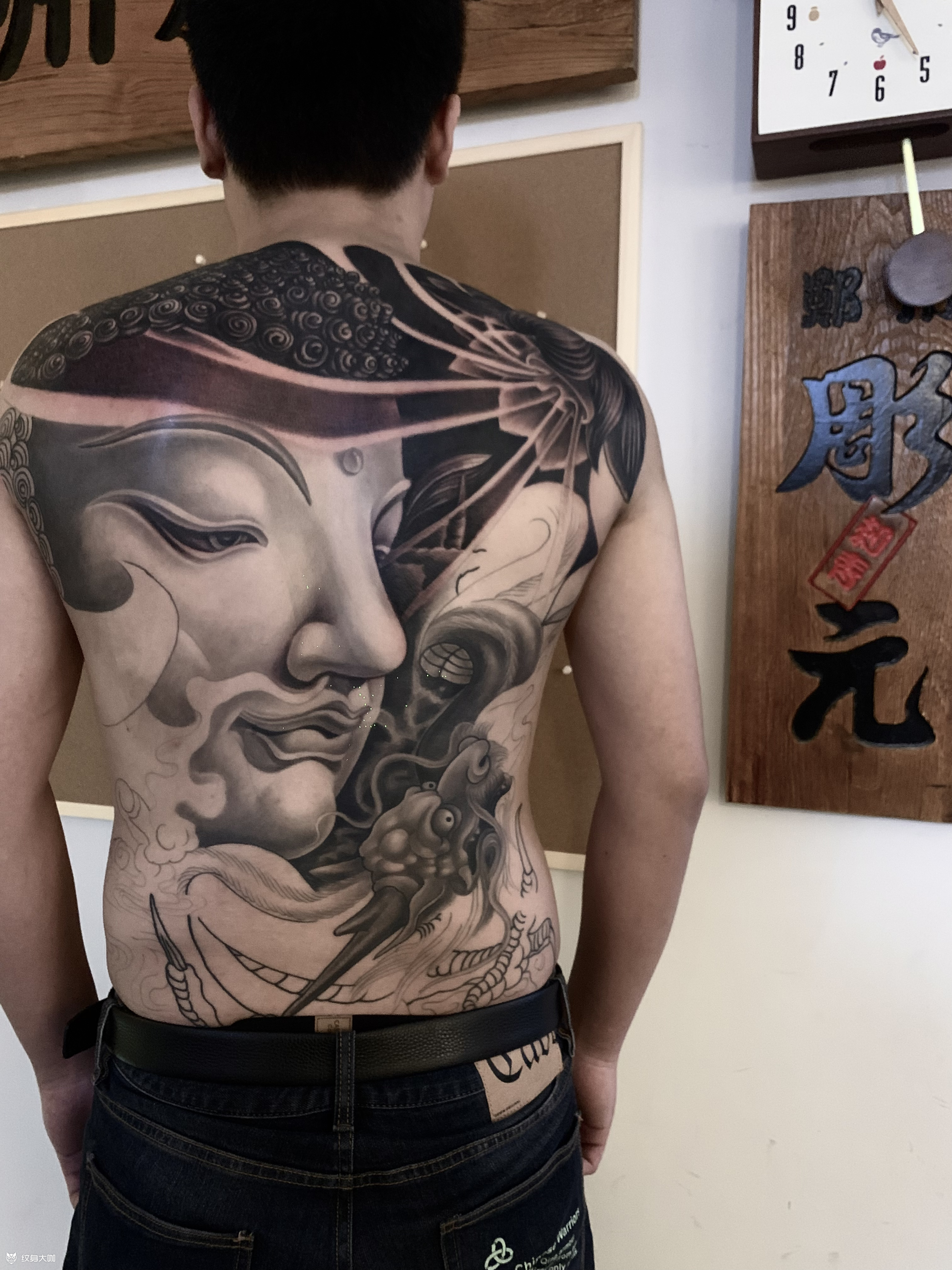 满背佛_纹身吧社区 - 纹身大咖